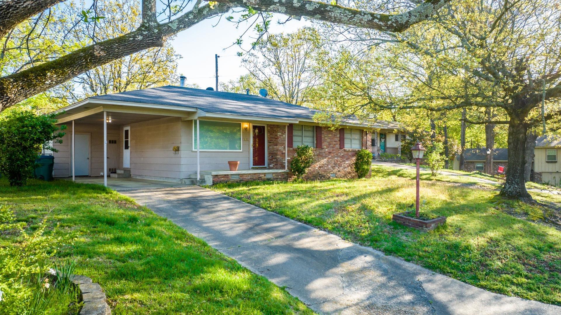 Ellis Acres - Residential Lease