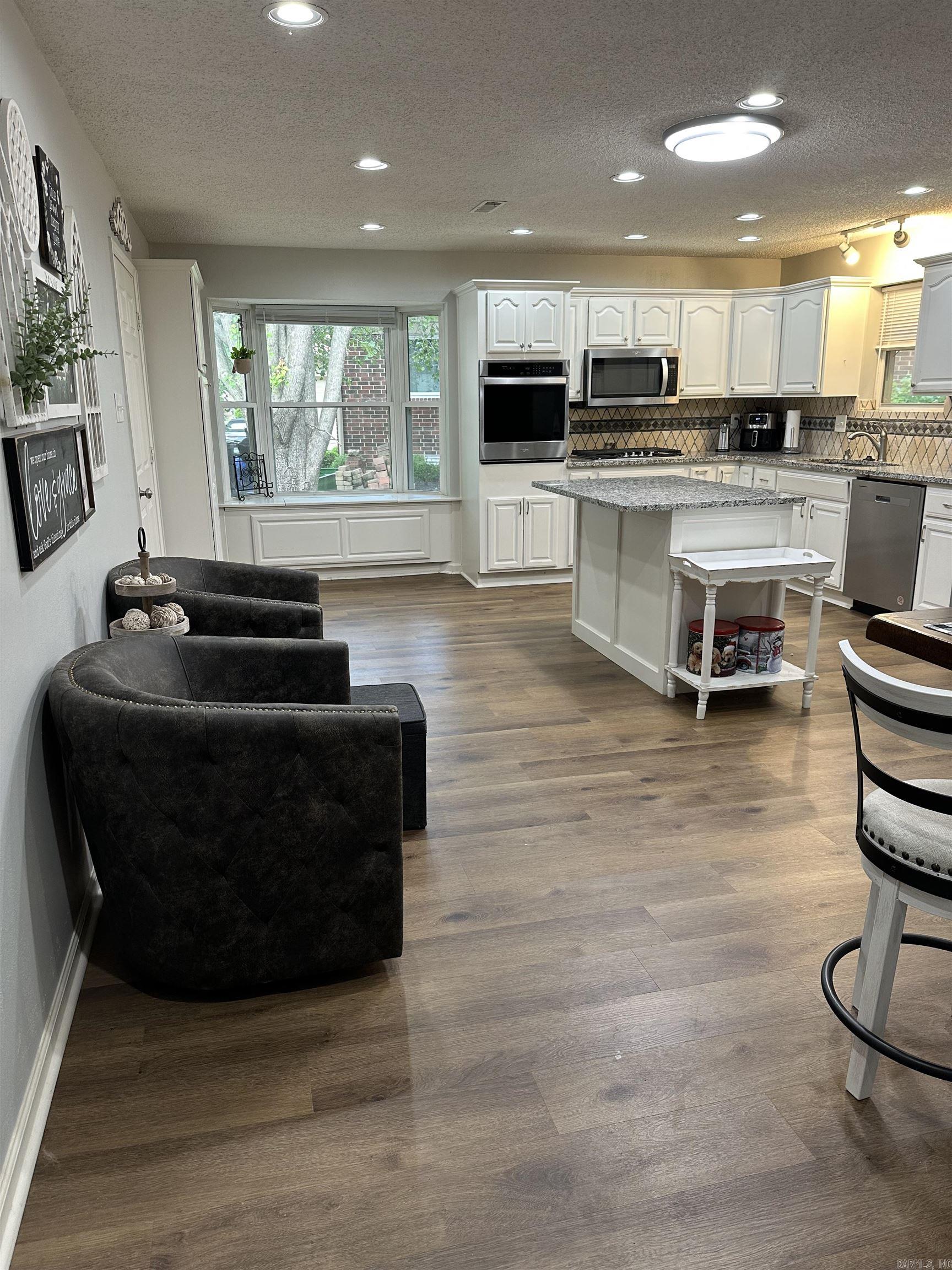 North Lake - Residential