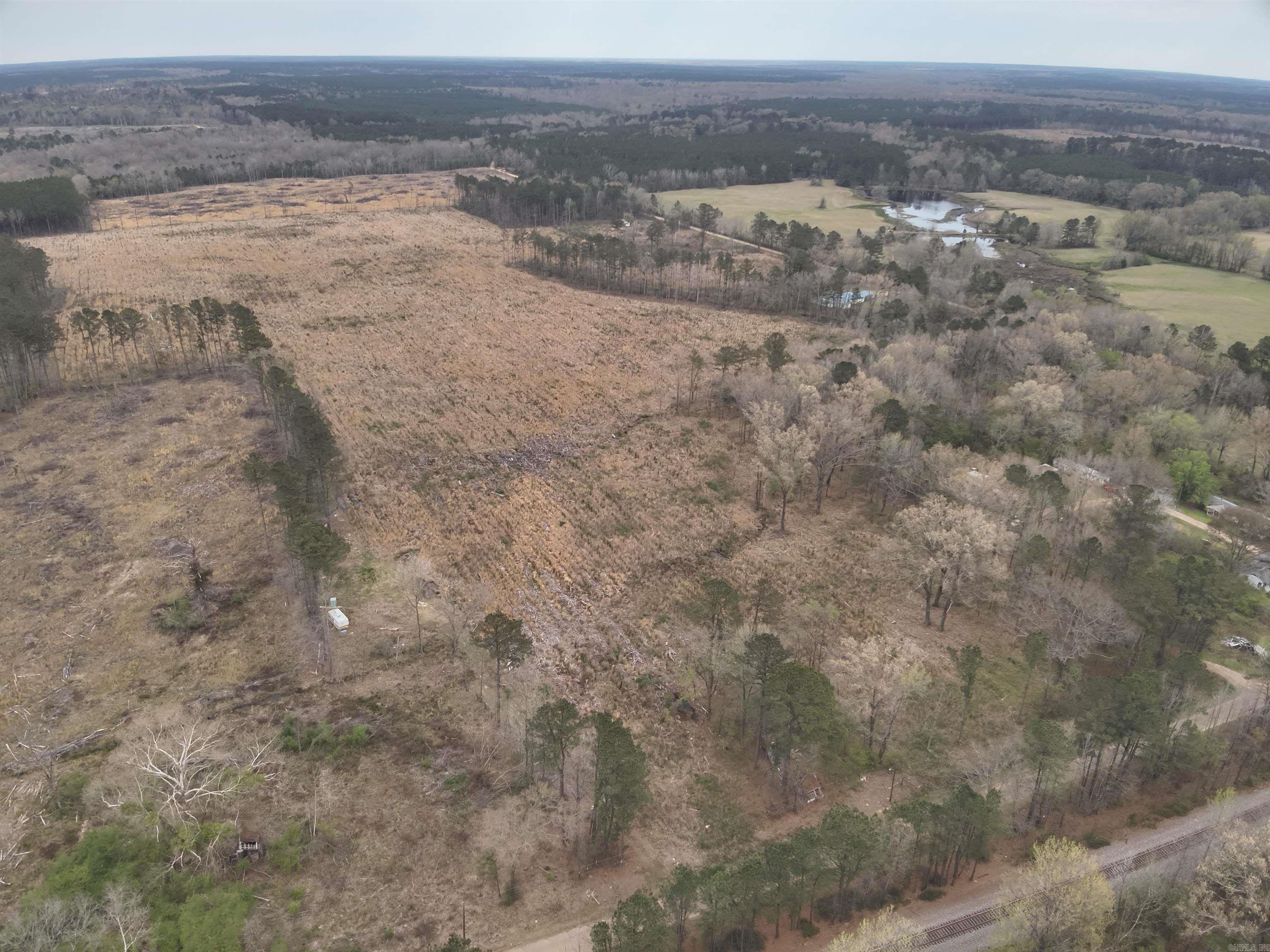 Ouachita - Land