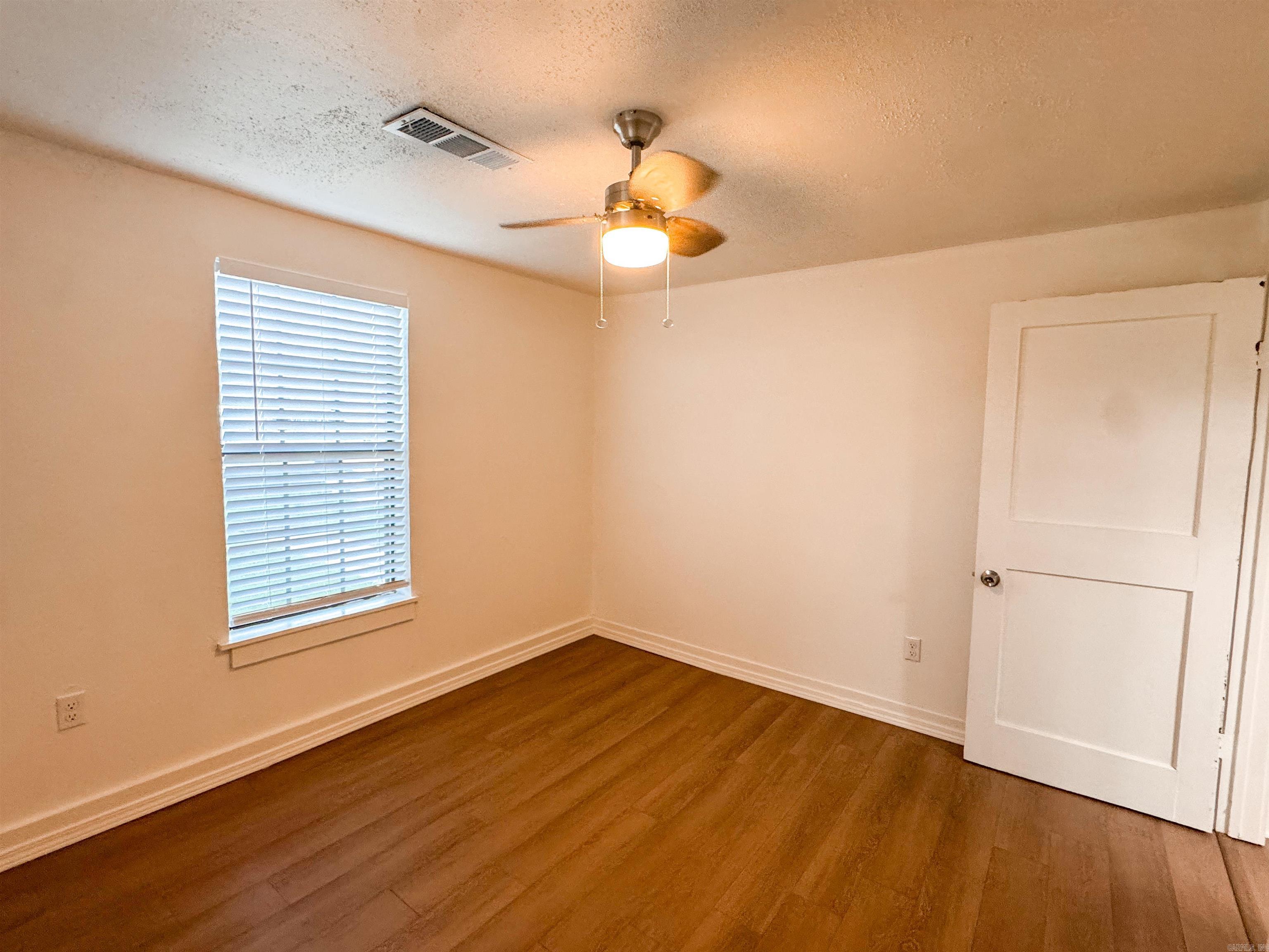 SEARCY ORIGINAL - Residential