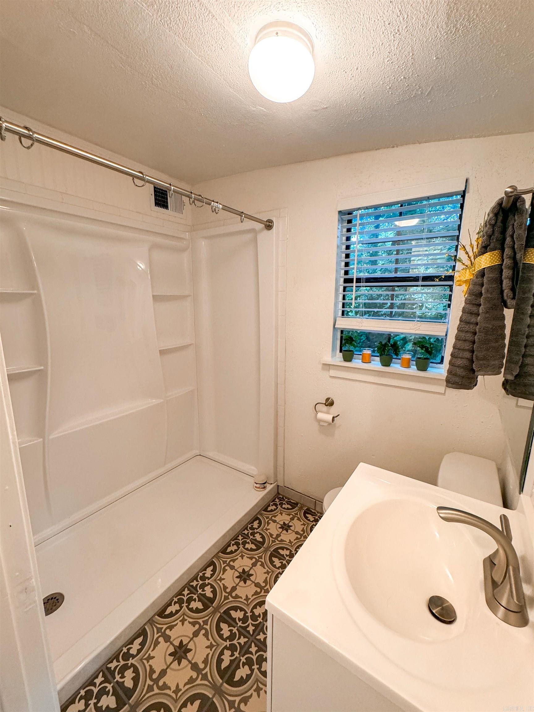 SEARCY ORIGINAL - Residential