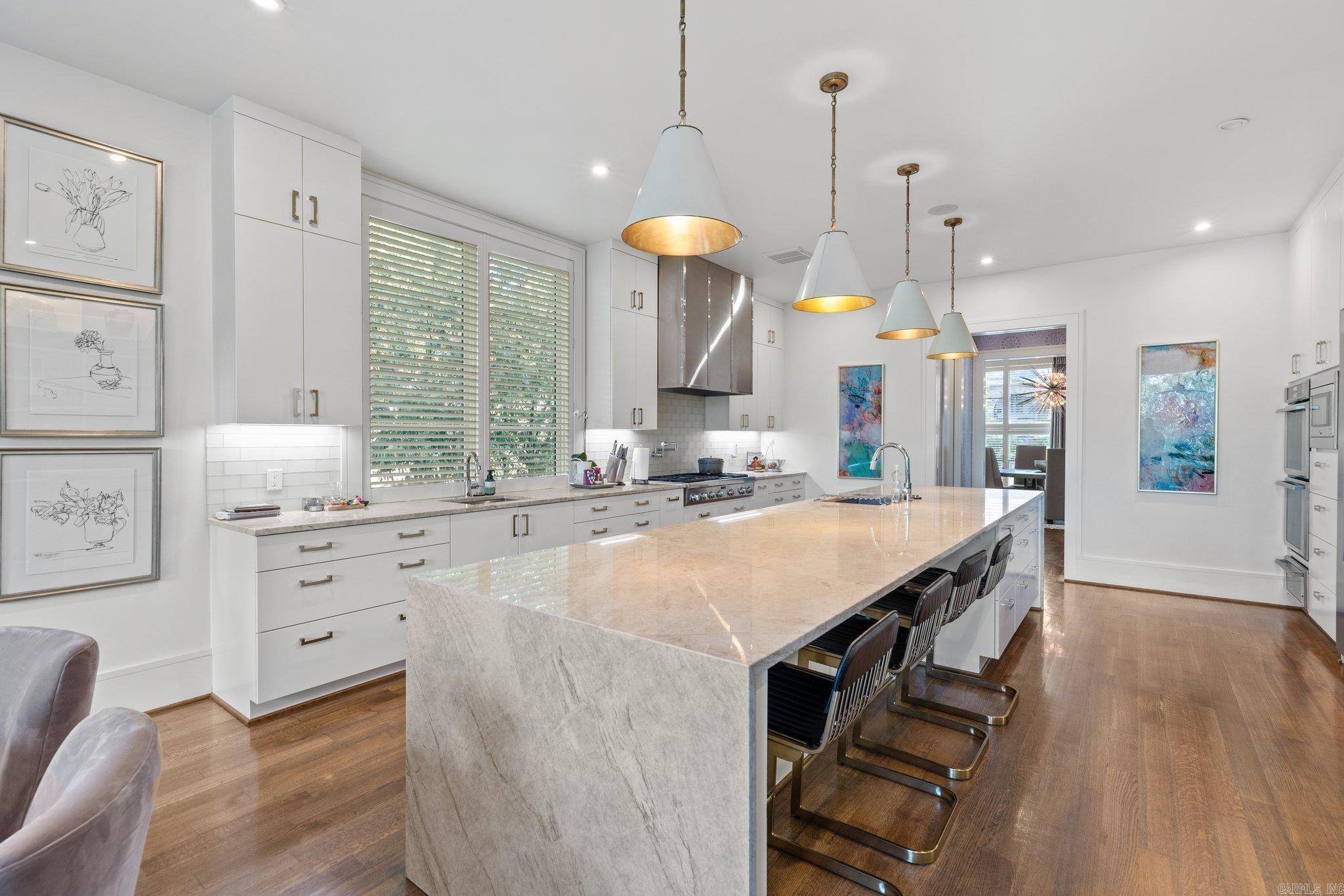 CLIFFEWOOD - Residential