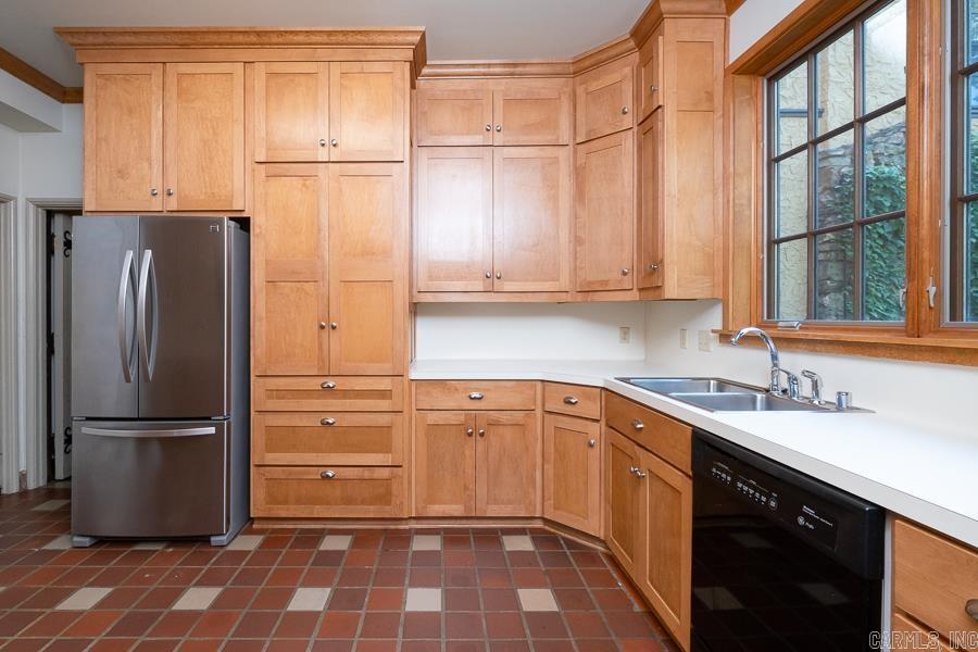 MIDLAND HILLS - Residential