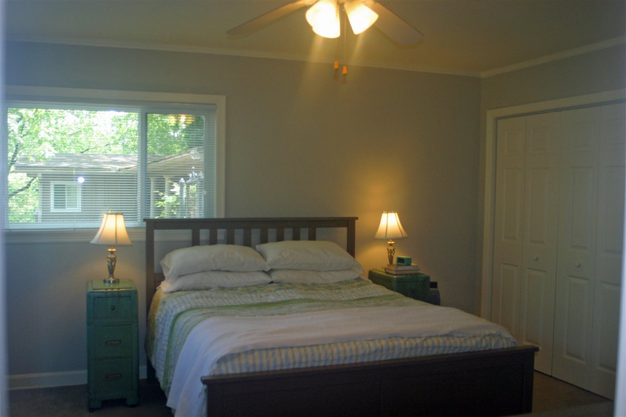 KINGWOOD PLACE - Residential