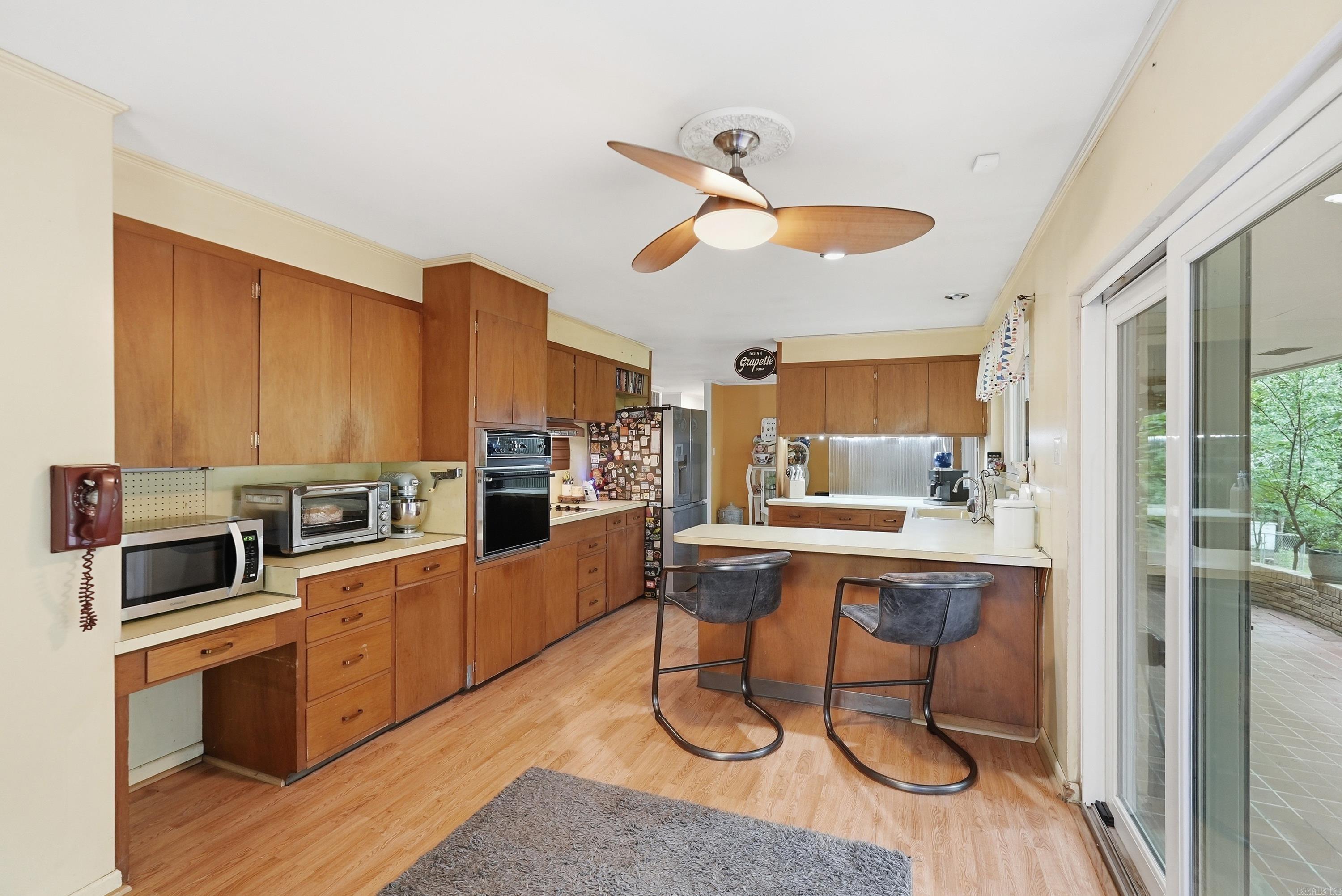 DELBERTS - Residential