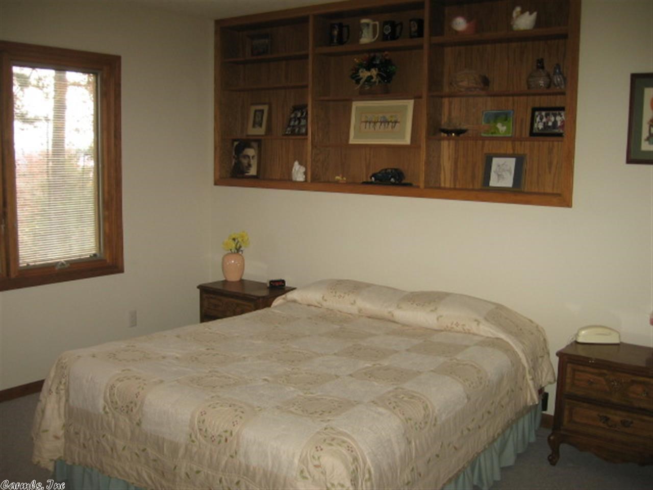 INDIAN HILLS - Residential