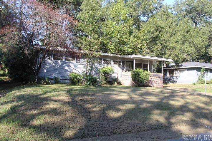MEADOWCLIFF - Residential