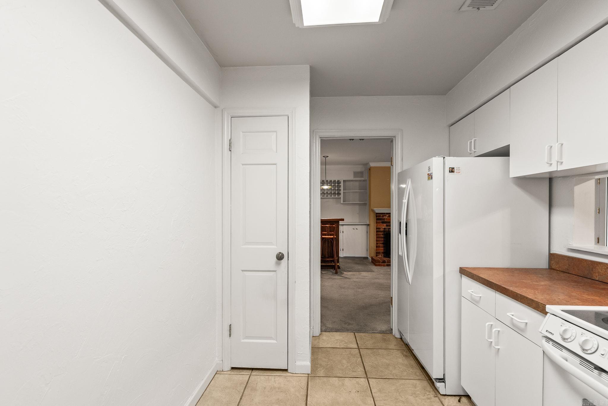 KINGSBRIDGE TWNHSE - Residential