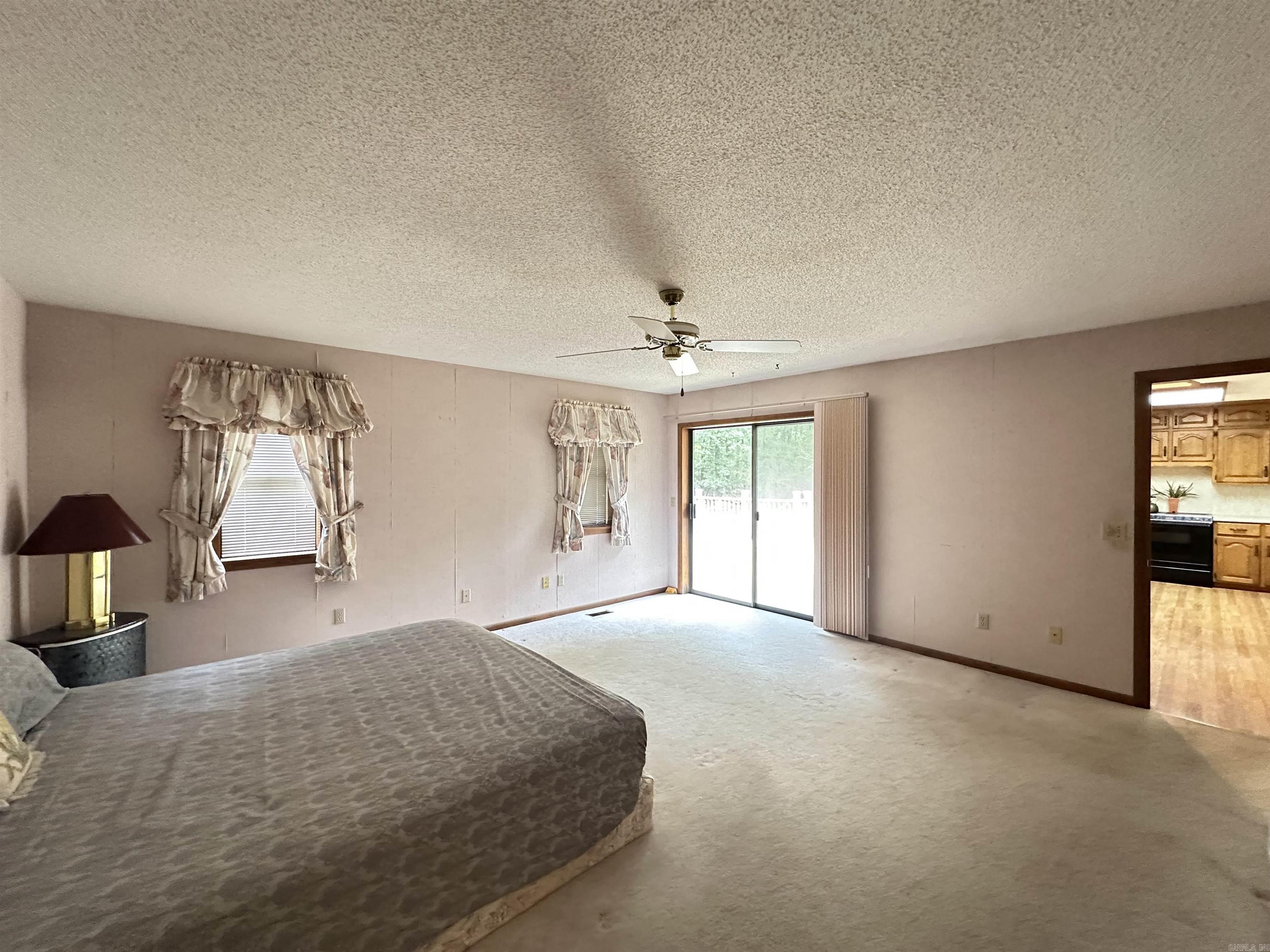 INDIAN HILLS - Residential