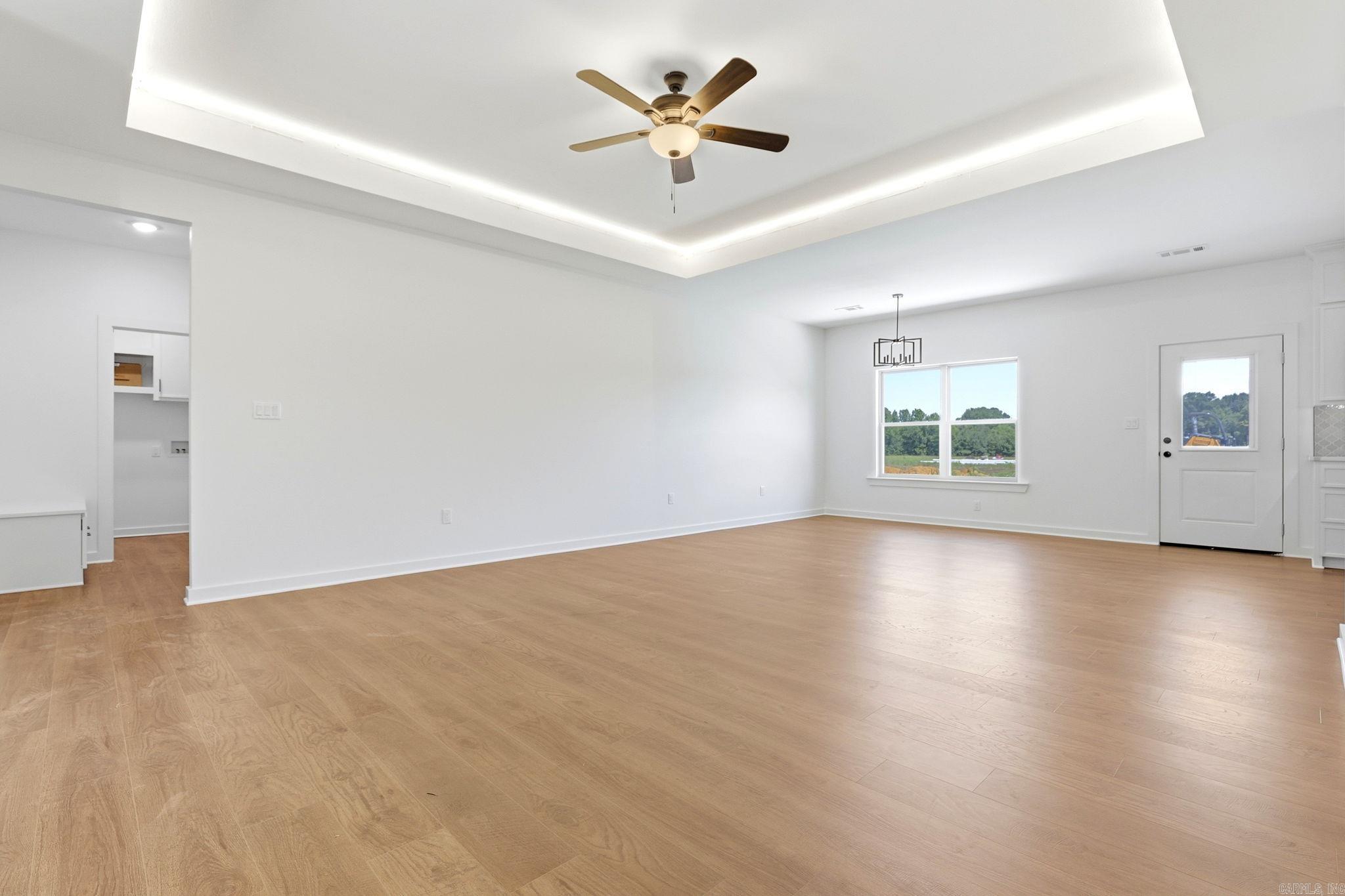 FLORIDIAN HEIGHTS PHASE 1 - Residential