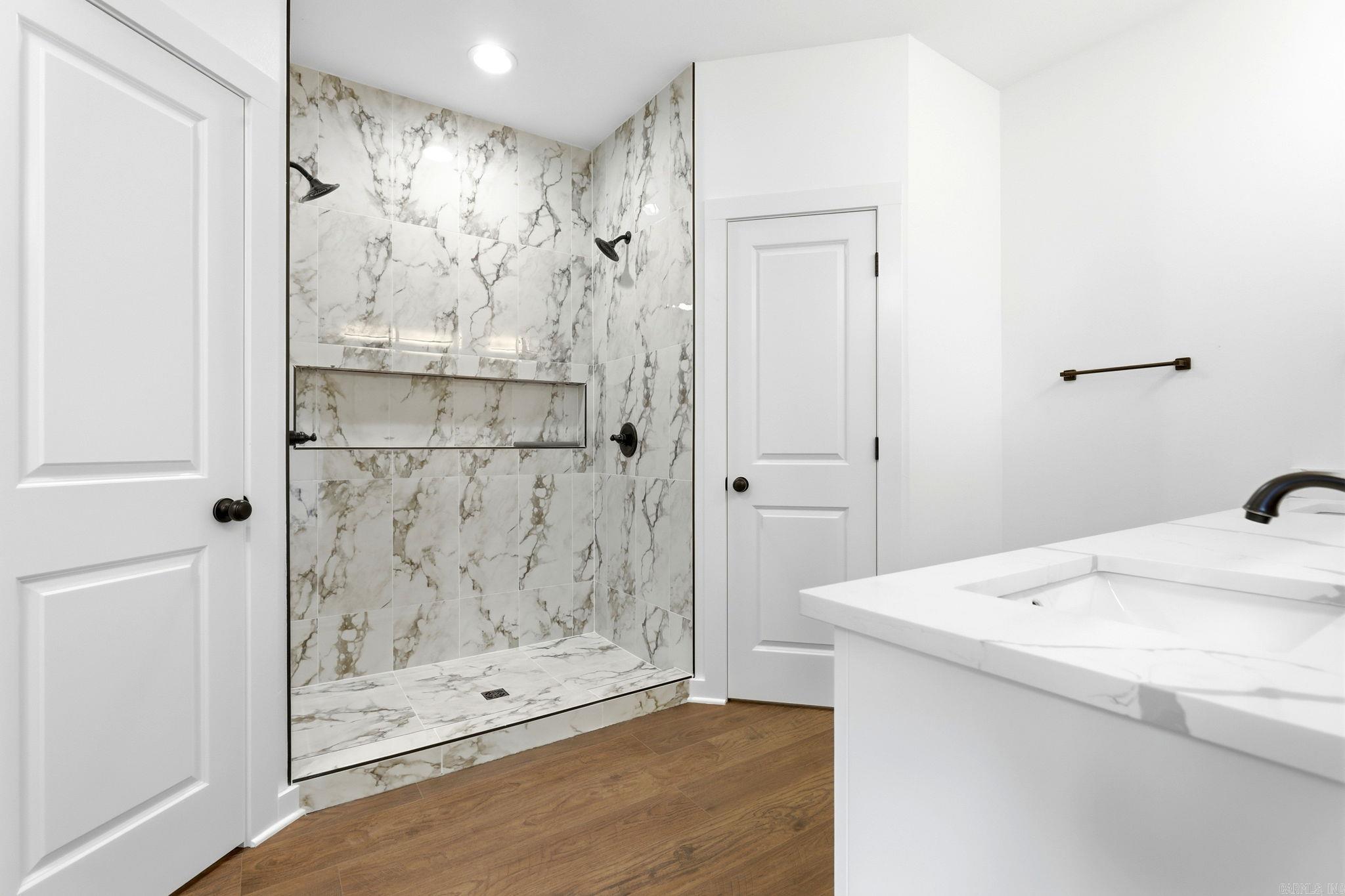 FLORIDIAN HEIGHTS PHASE 1 - Residential