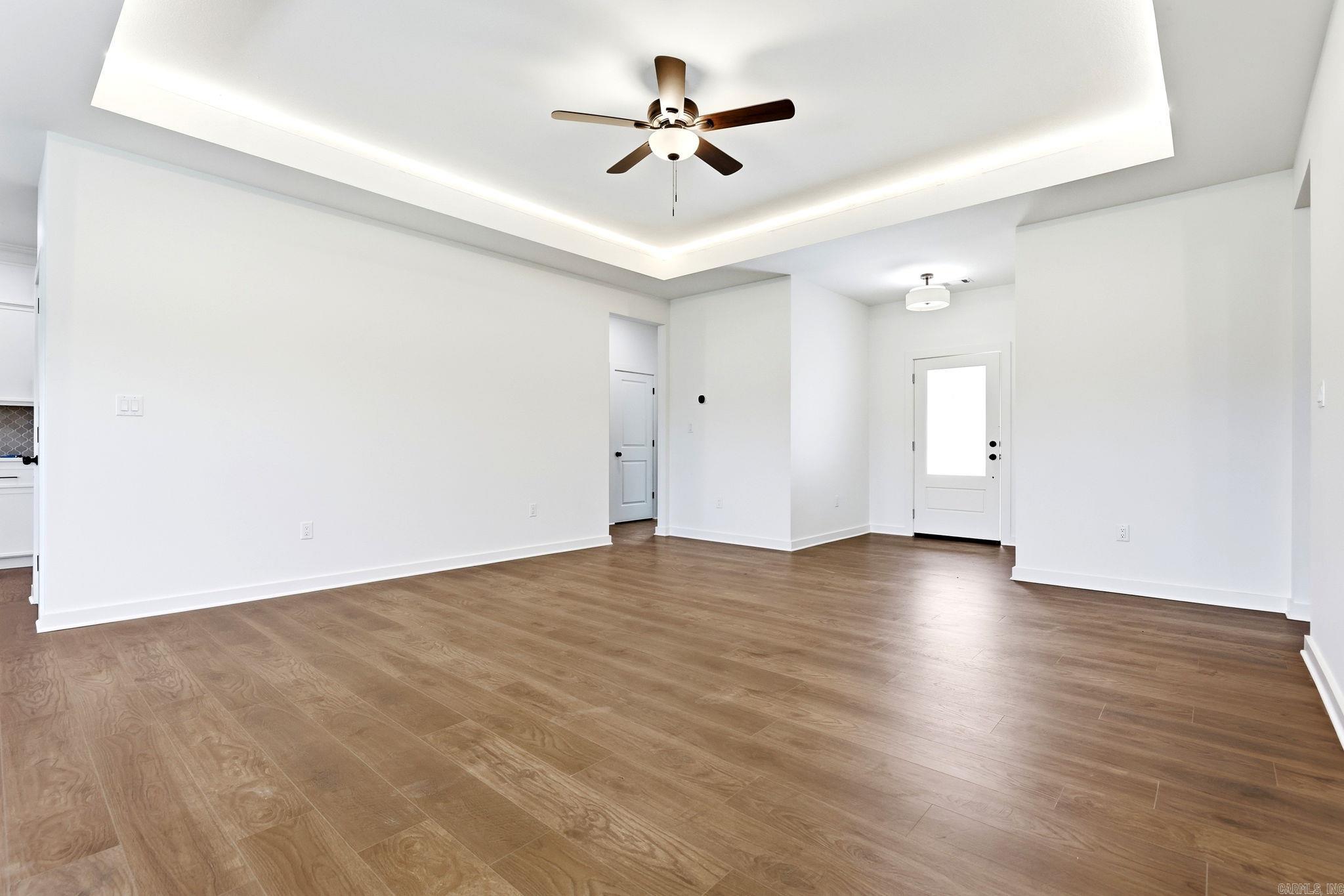 FLORIDIAN HEIGHTS PHASE 1 - Residential