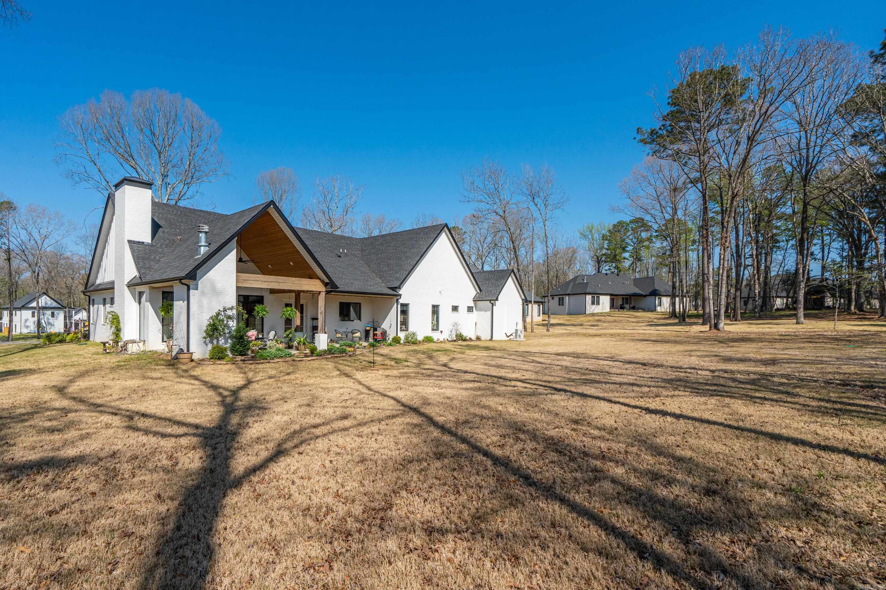 HAZEL OAK - Residential
