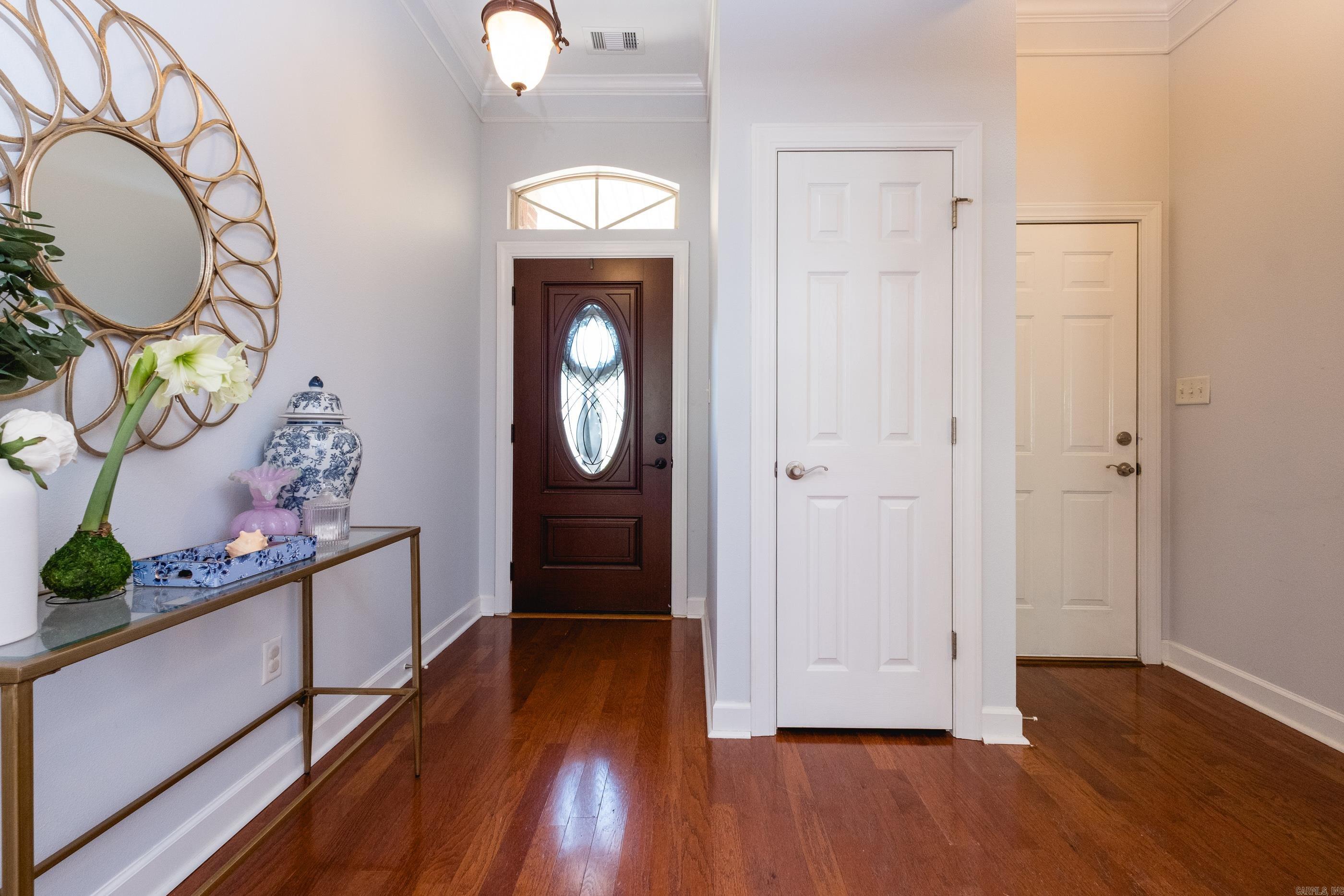 OAKBROOKE - Residential