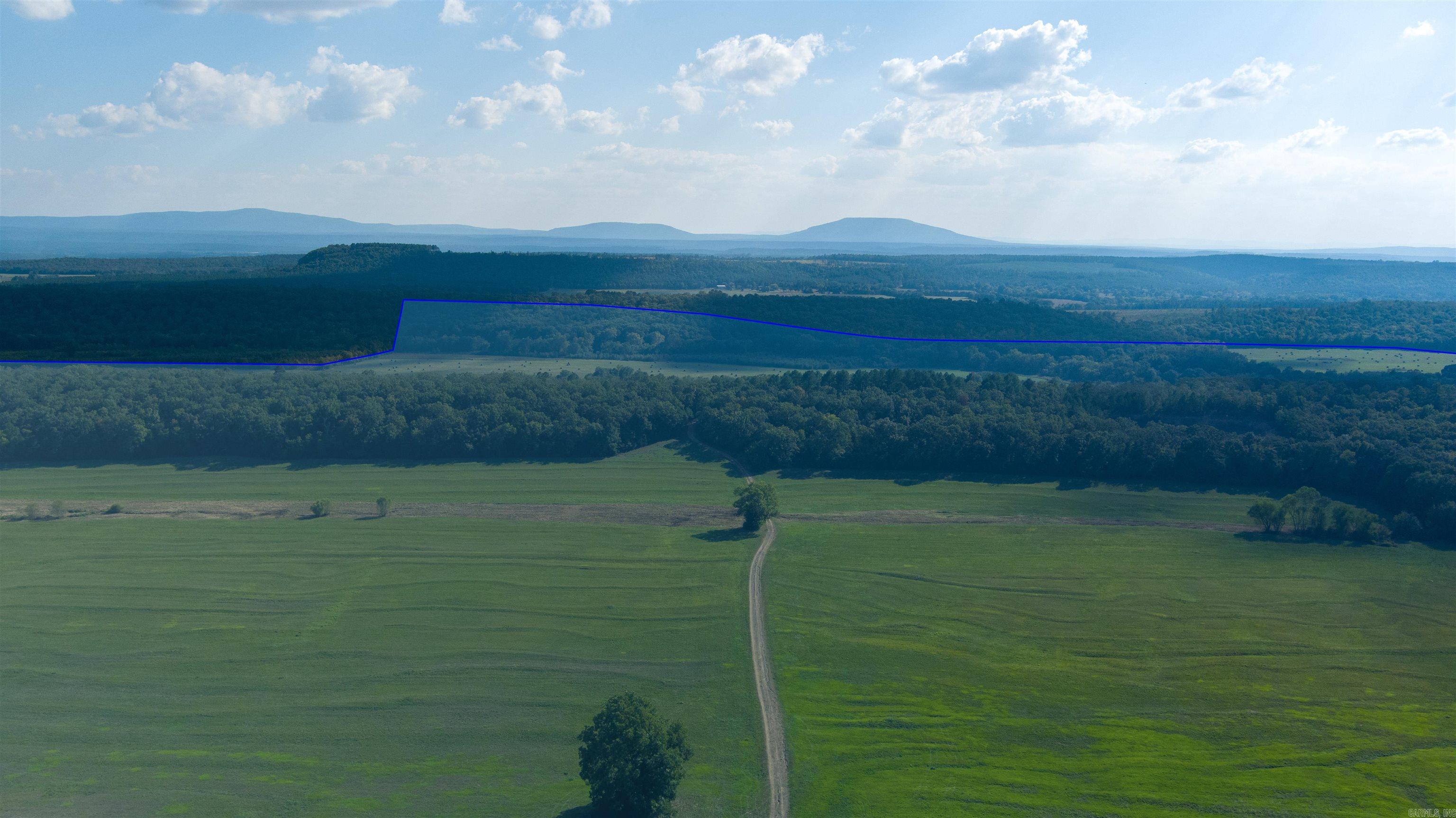 Logan - Farm