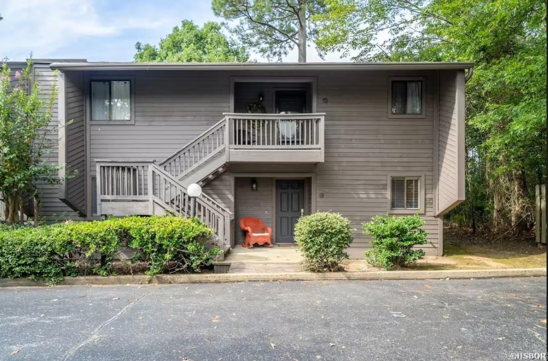 Must see this updated condo in the highly coveted Southshore Condo Complex. This unit is a walk in level, corner unit, which gives yougreat privacy and easy access. Great short term rental opportunity, or a perfect lake retreat. Covered Boat Slip conveys. This condocomes fully turnkey including furnishings and housewares.
