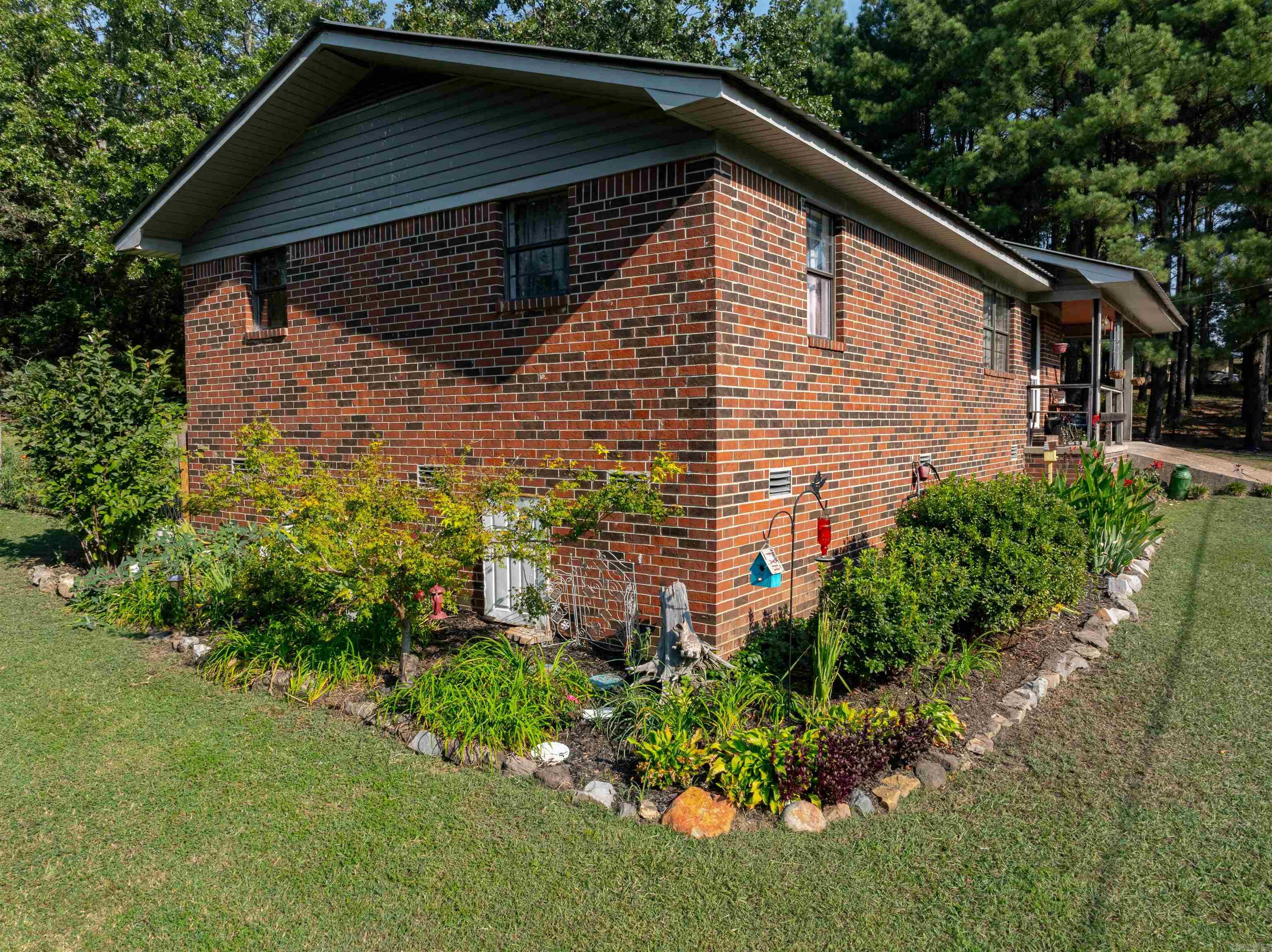 GREEN ACRES - Residential