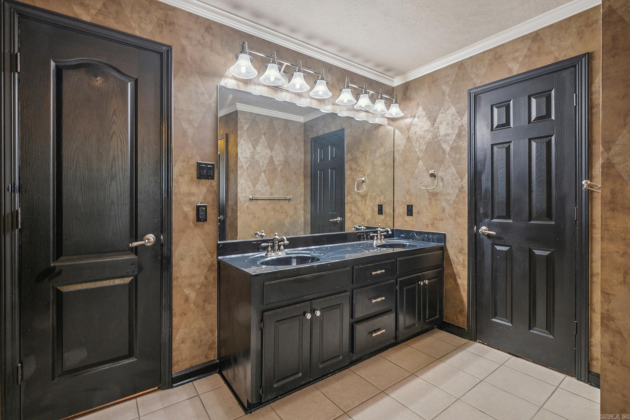 GREYSTONE - Residential