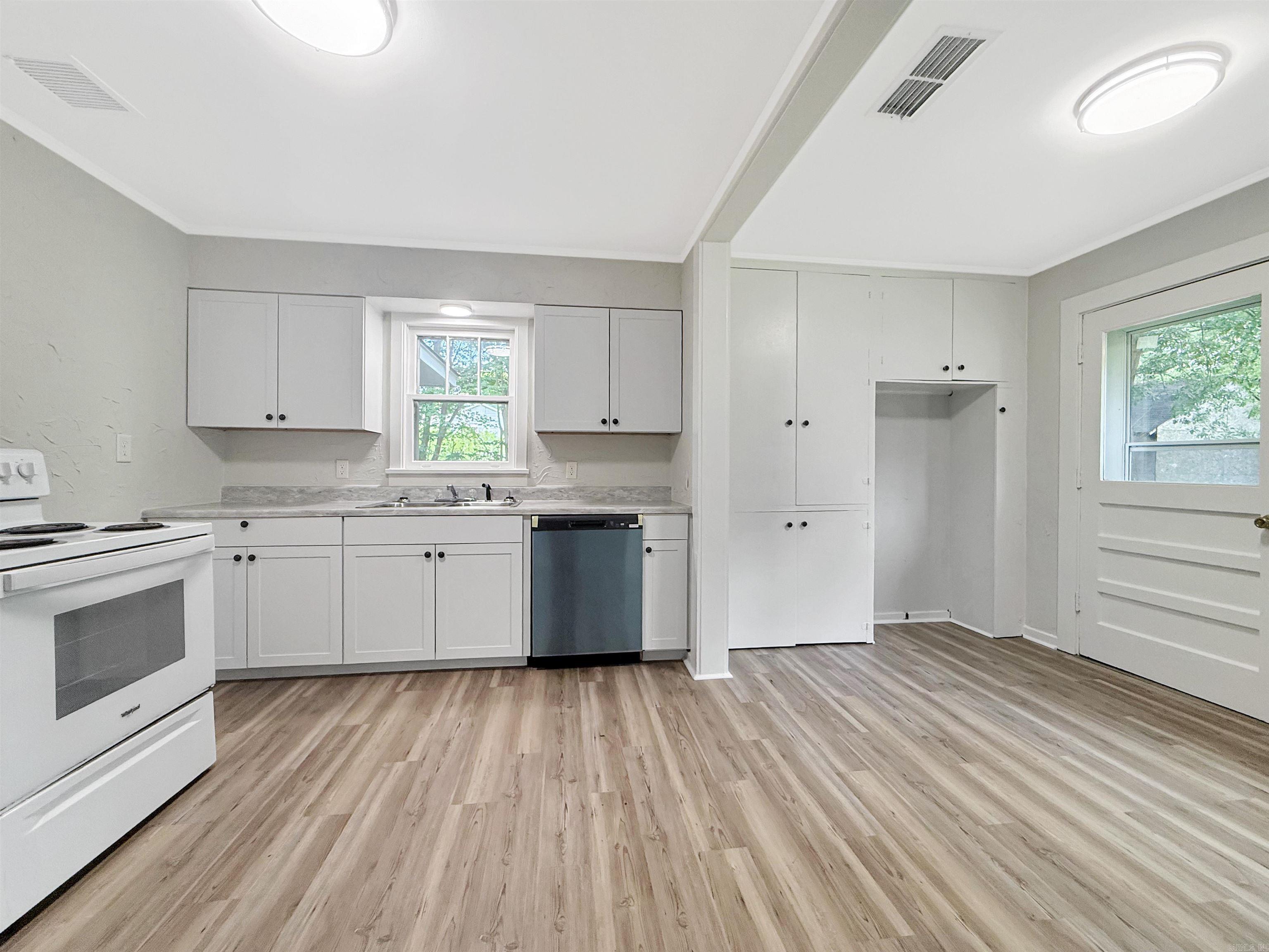 PRATT ADDITION - Residential