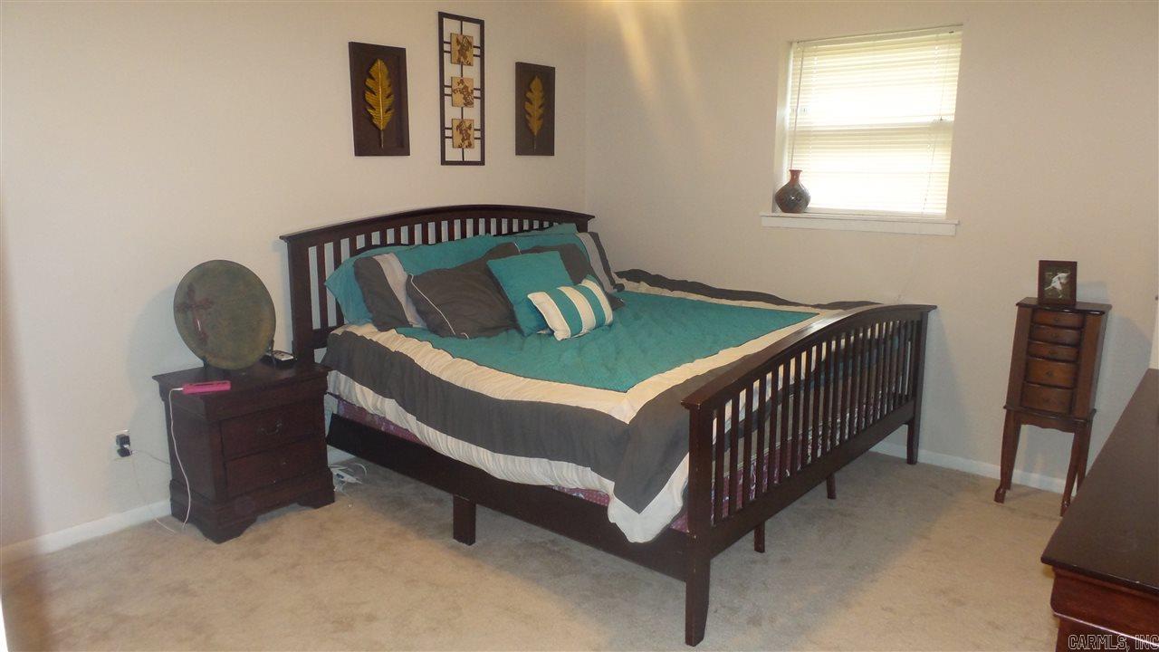 Oak Meadows - Residential