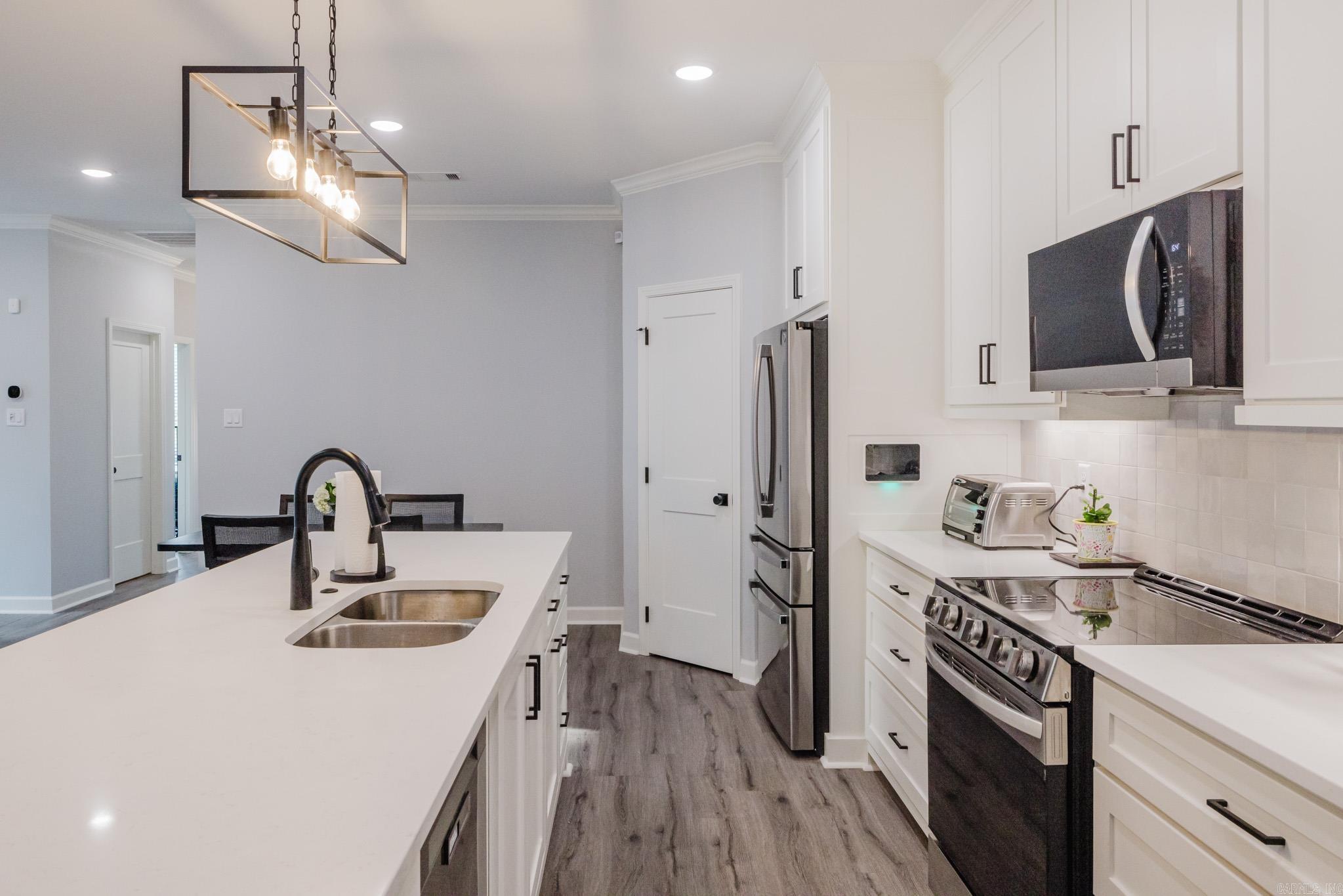 EDGEWOOD PHASE 1 - Residential