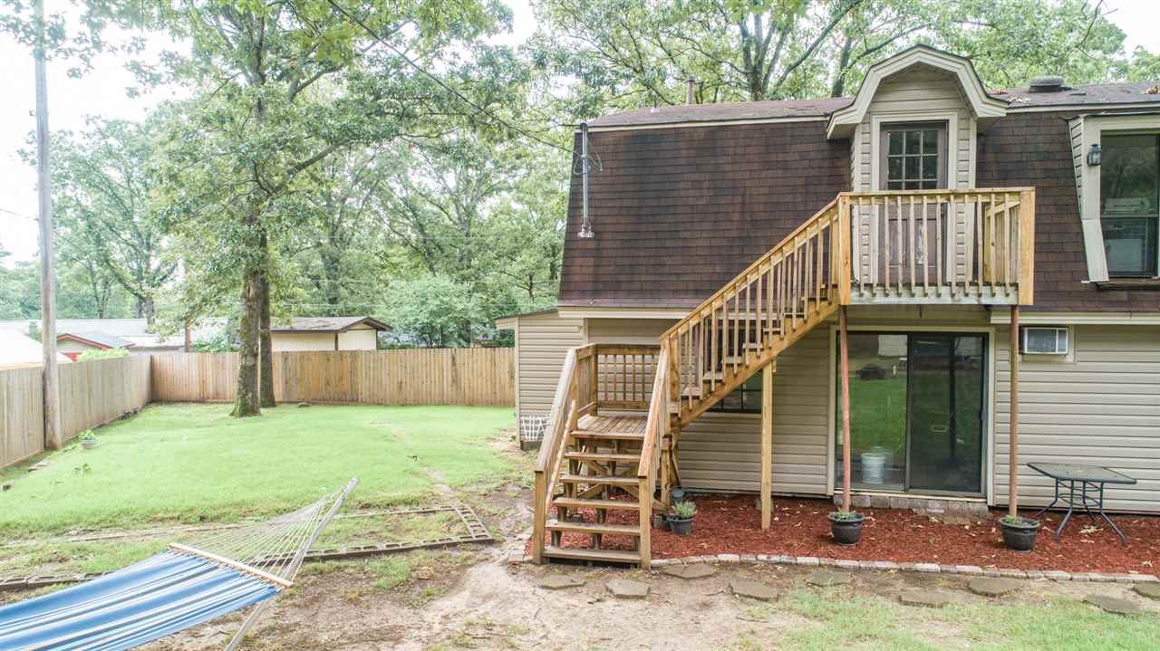 COUNTRY CLUB PARK - Residential