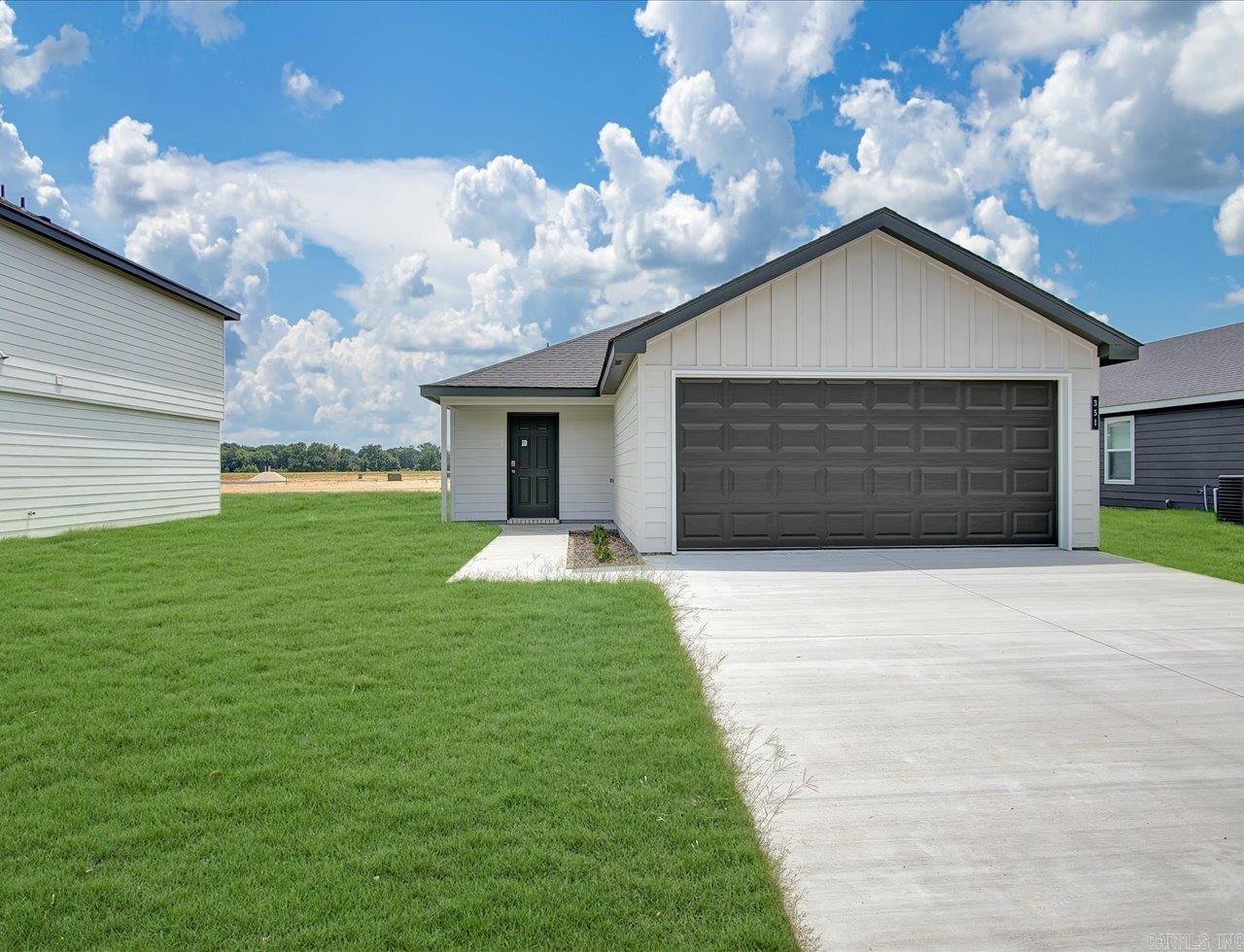 Awesome Ashdown plan in Moonlight Meadows, located in Ward, AR! These new construction homes feature modern finishes for comfortable living!  Homes will have LVP flooring and carpet.  In the kitchen and bathrooms, you’ll find beautiful granite countertops. Each home will feature Hardie® siding per plan. These homes come with a programmable thermostat! 10-year limited Homebuyer’s Warranty! Photos may be stock photos, representative of plan only and may vary as built. Annual taxes is an estimate. Taxes are TBD. HOA fees $300! $75 HOA transfer fee. Special Improvement Tax of $495 annually.