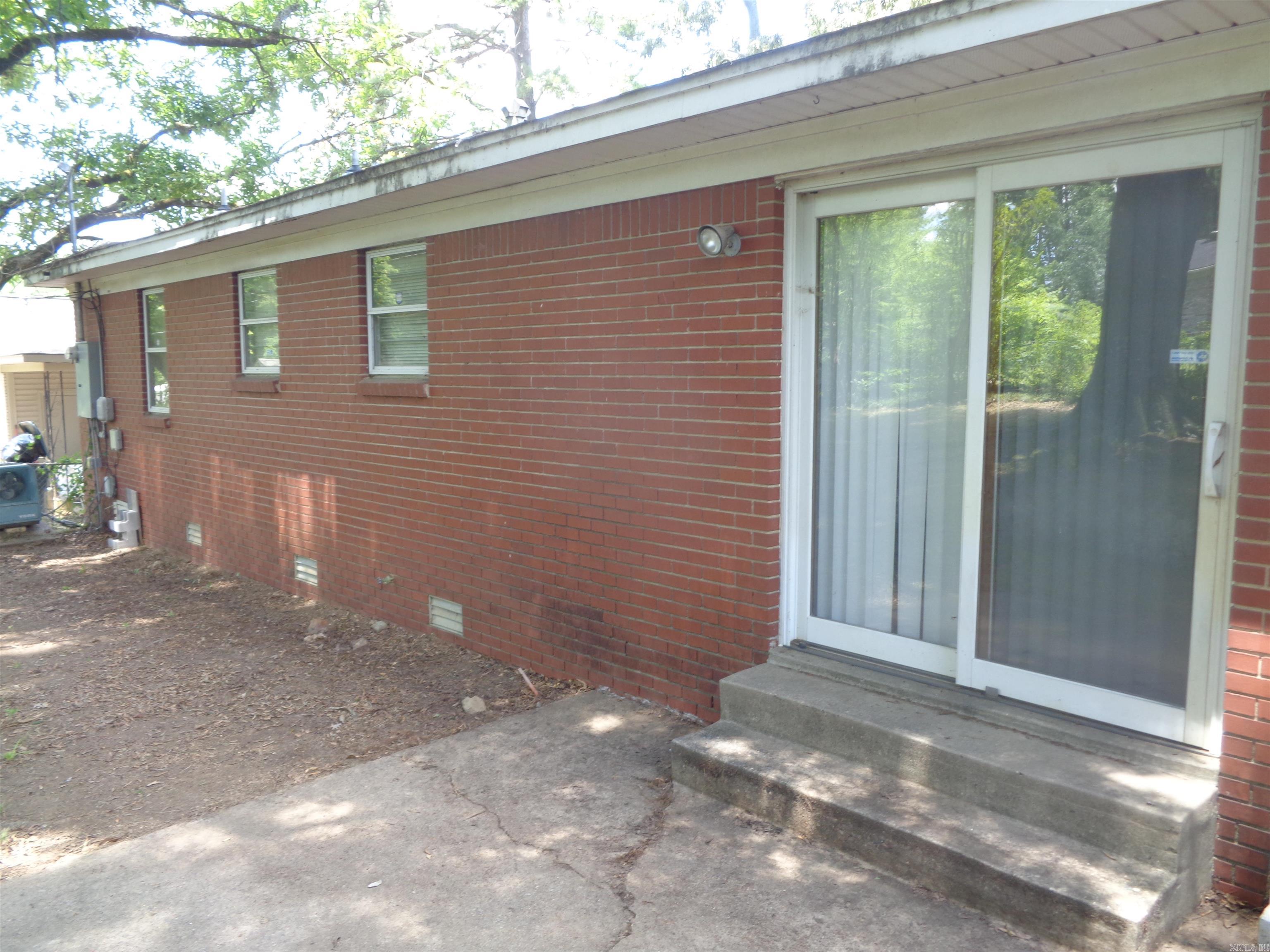 Twin Lakes - Residential Lease
