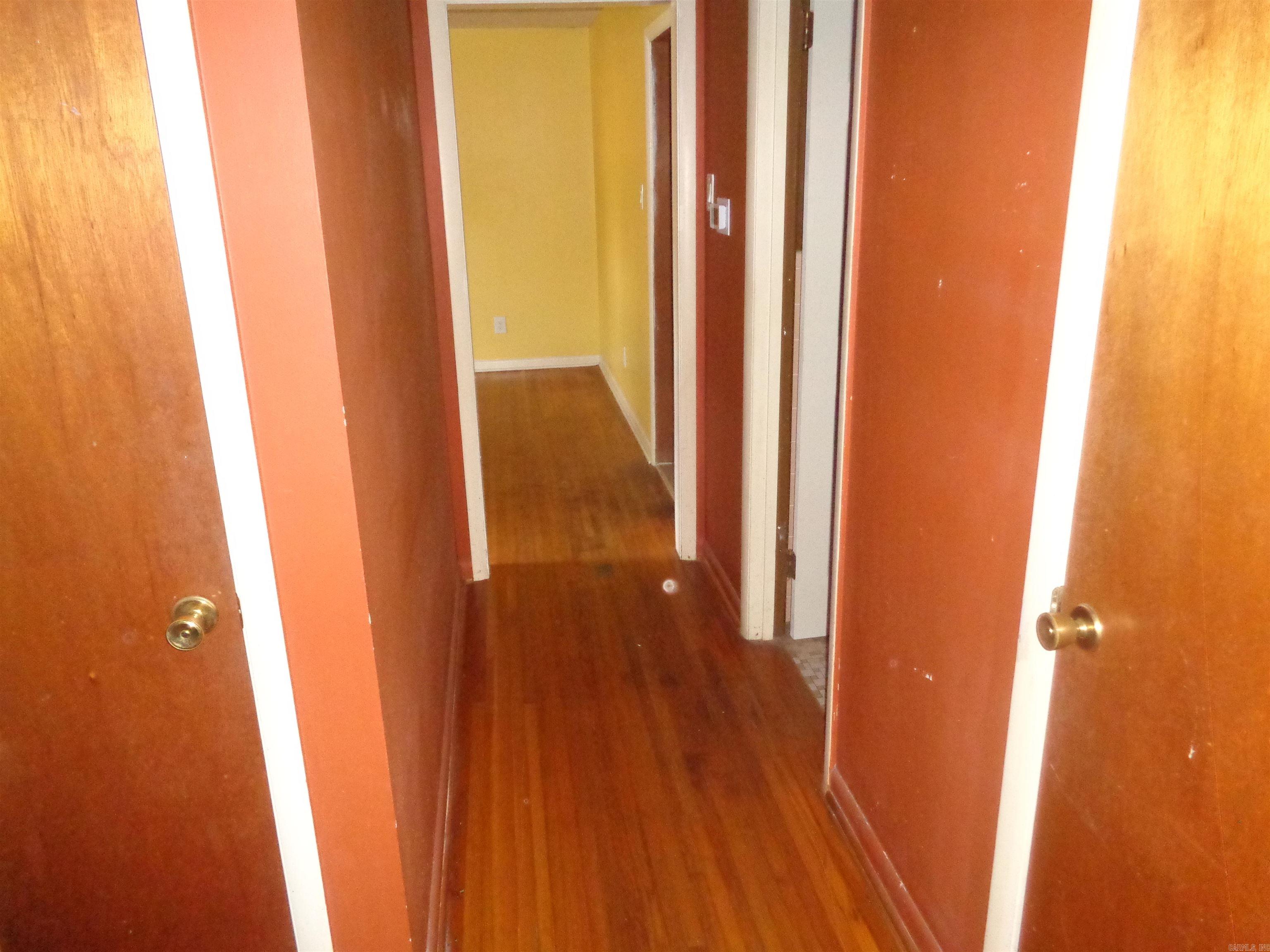 Twin Lakes - Residential Lease