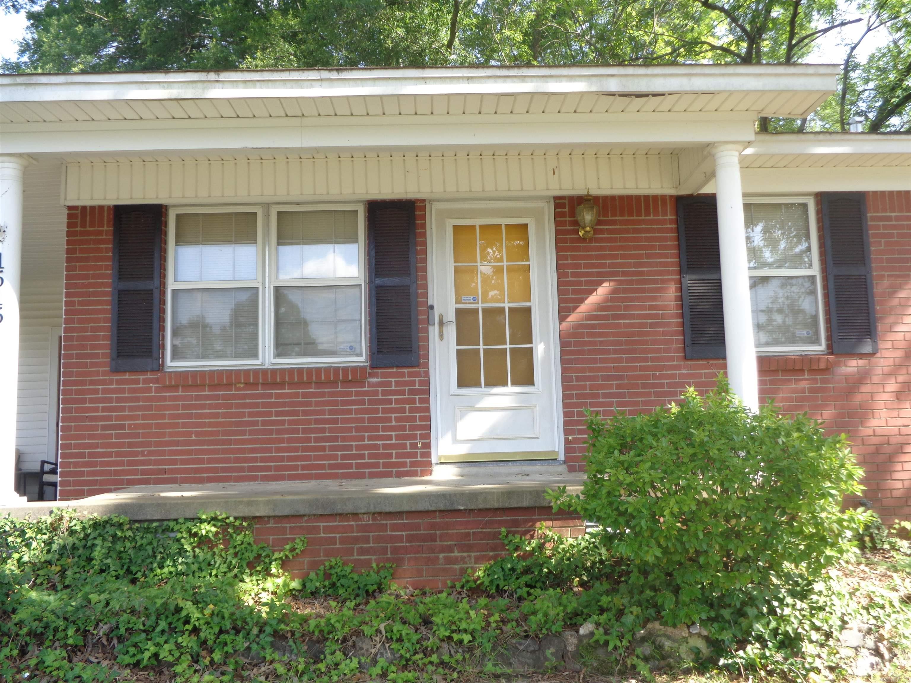 Twin Lakes - Residential Lease