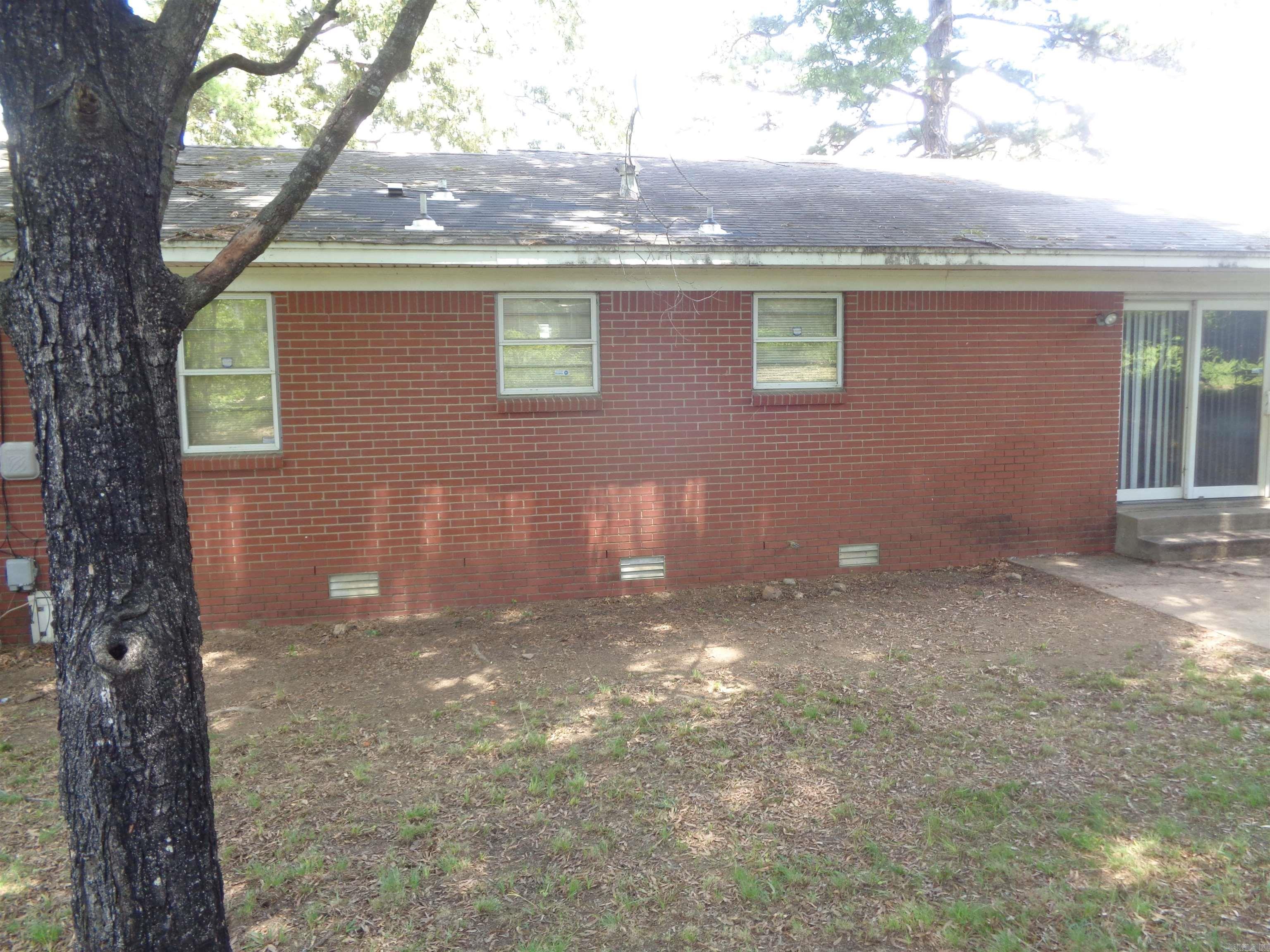 Twin Lakes - Residential Lease