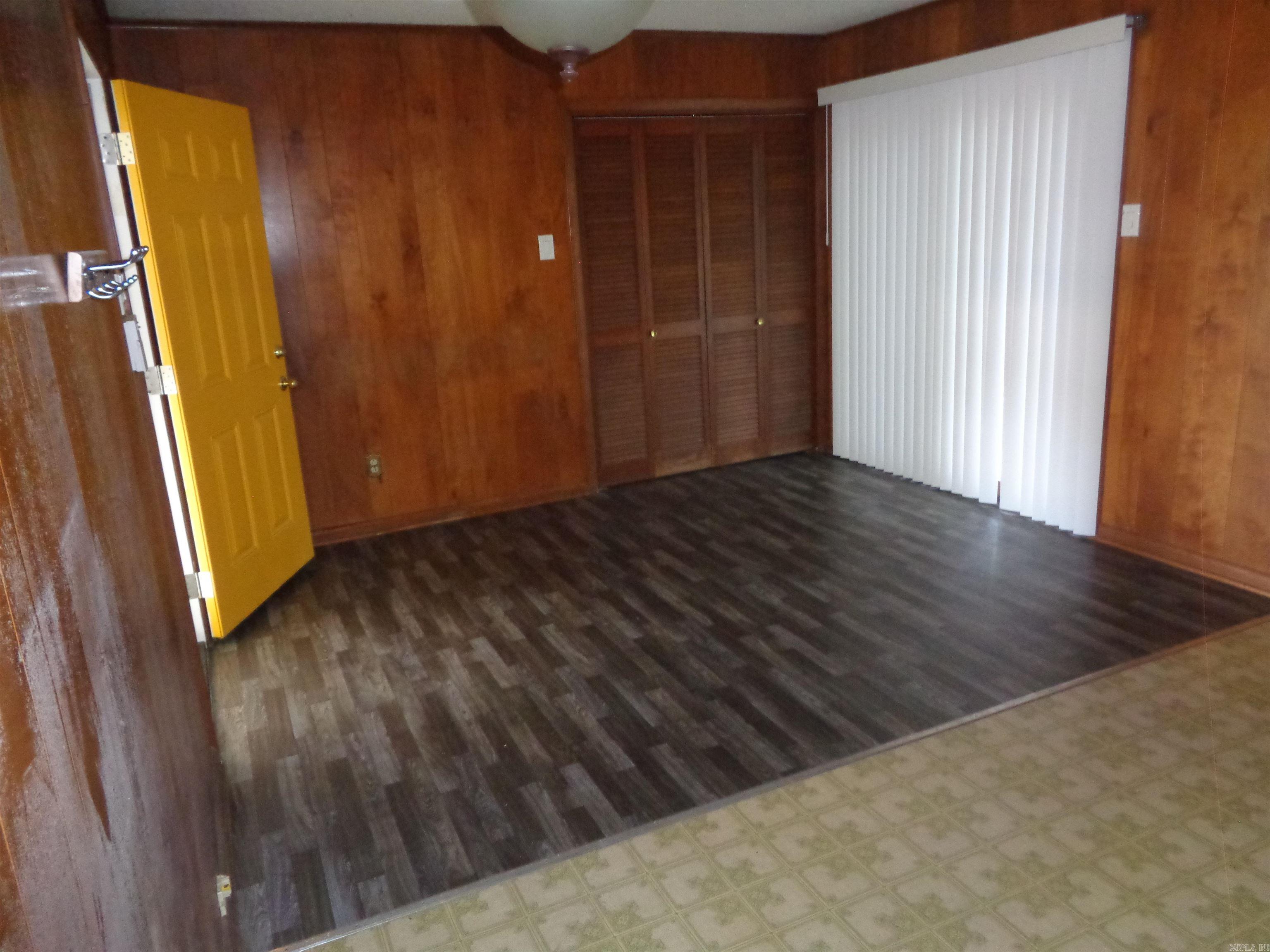 Twin Lakes - Residential Lease
