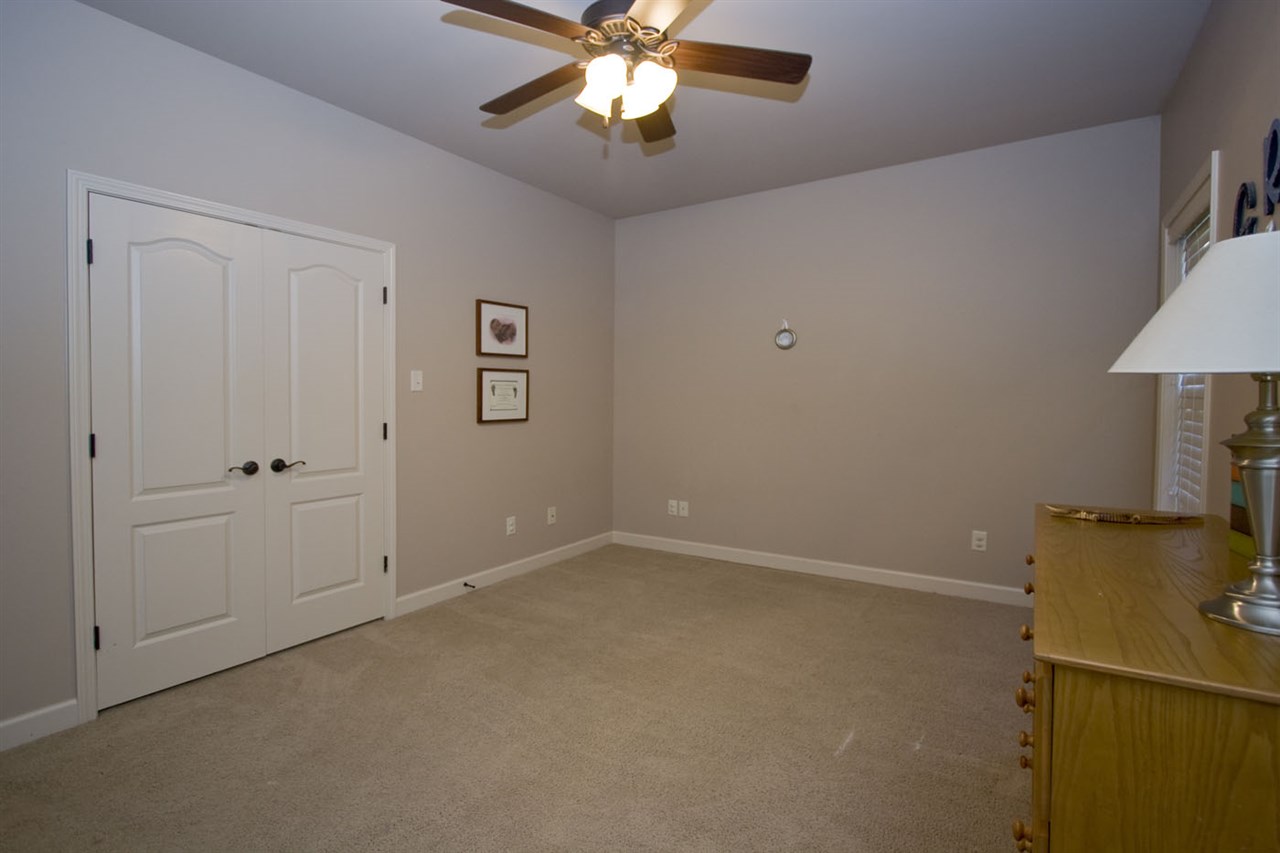 MILLERS CROSSING - Residential
