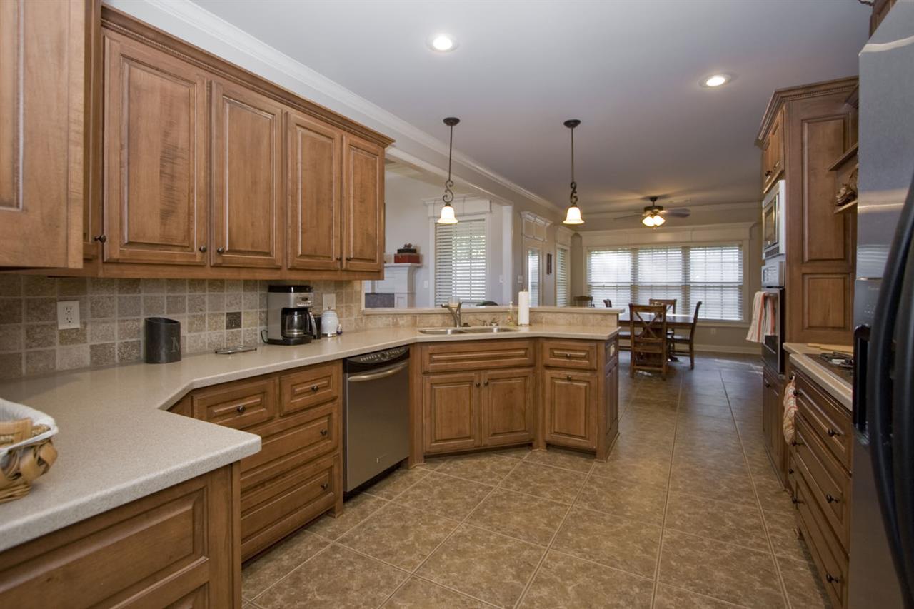 MILLERS CROSSING - Residential