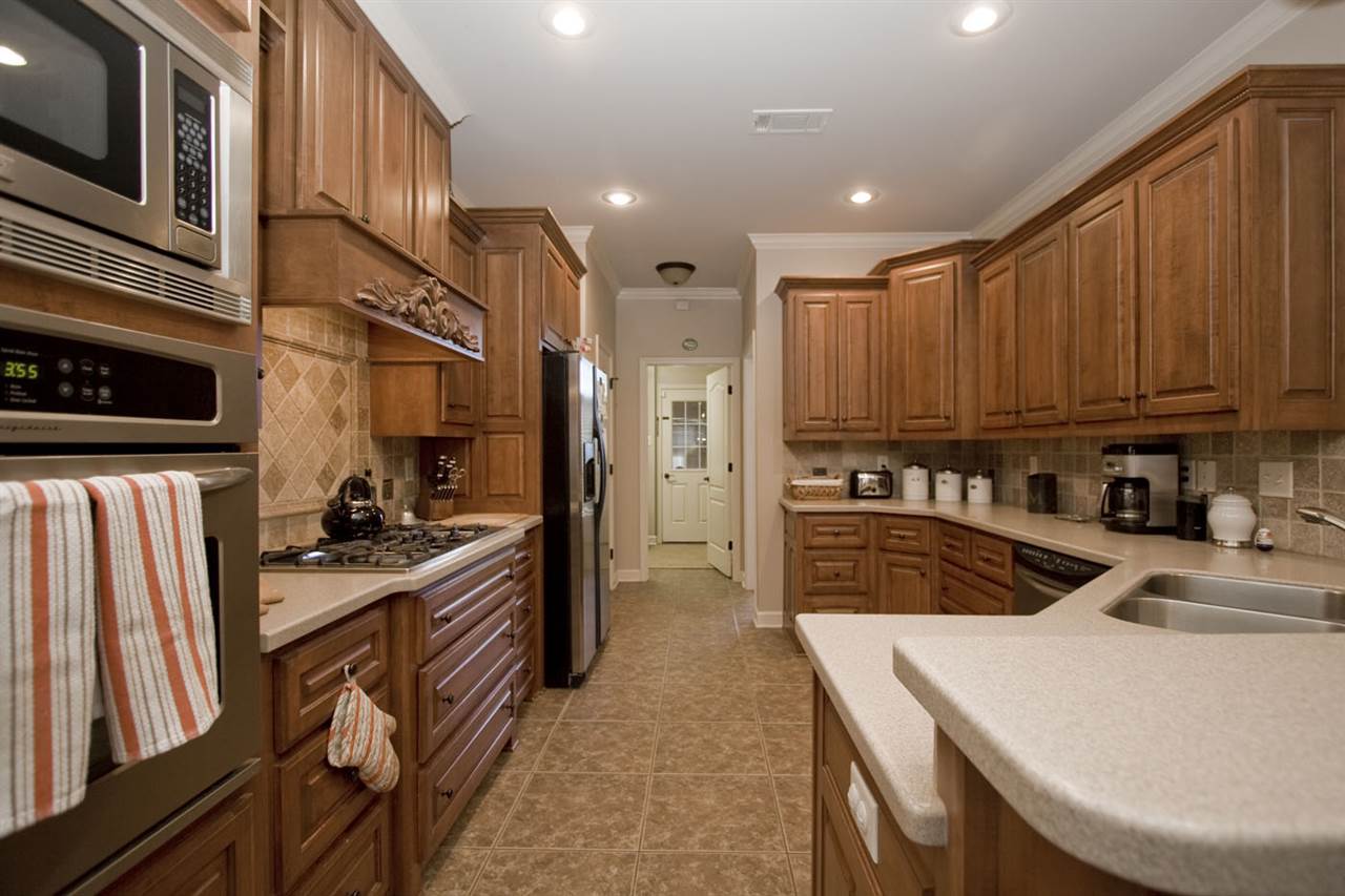 MILLERS CROSSING - Residential