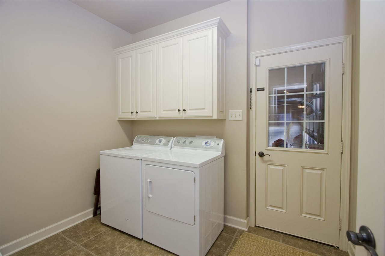 MILLERS CROSSING - Residential