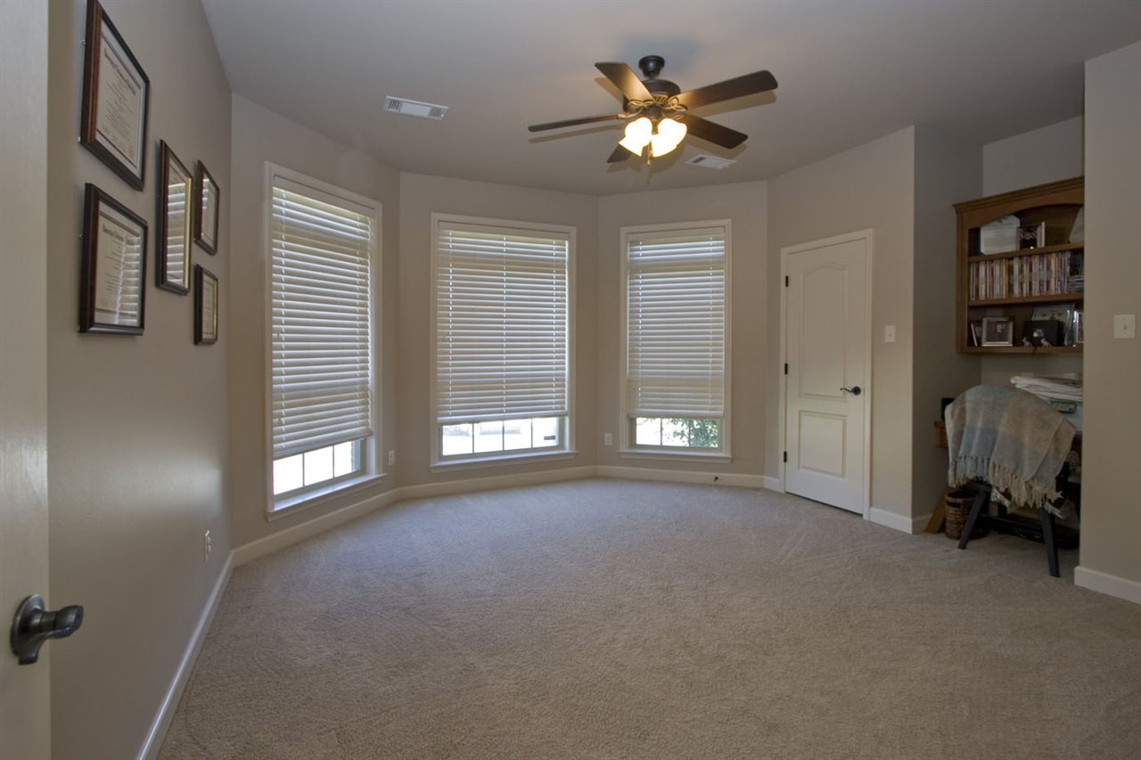 MILLERS CROSSING - Residential