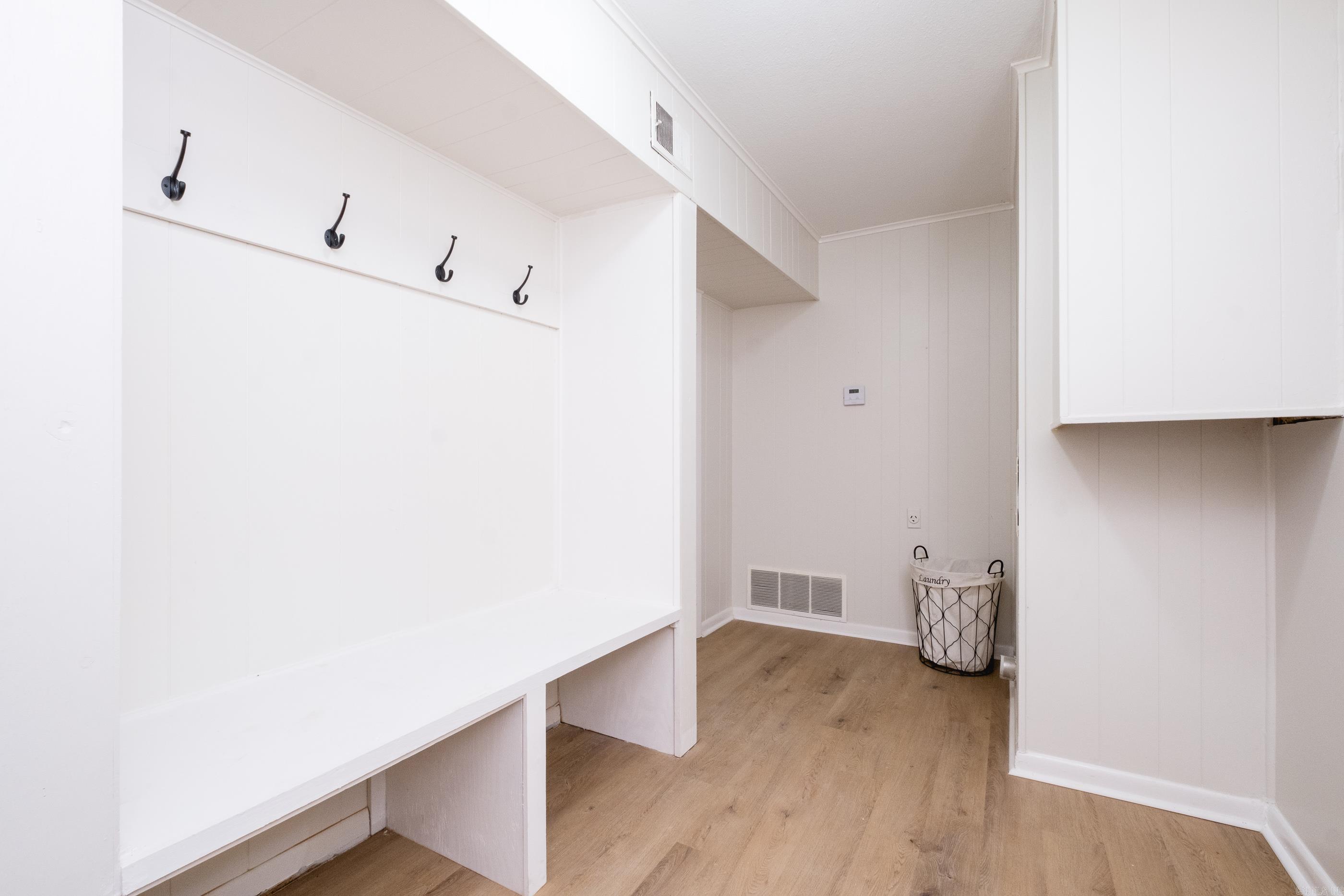 COLONY WEST - Residential