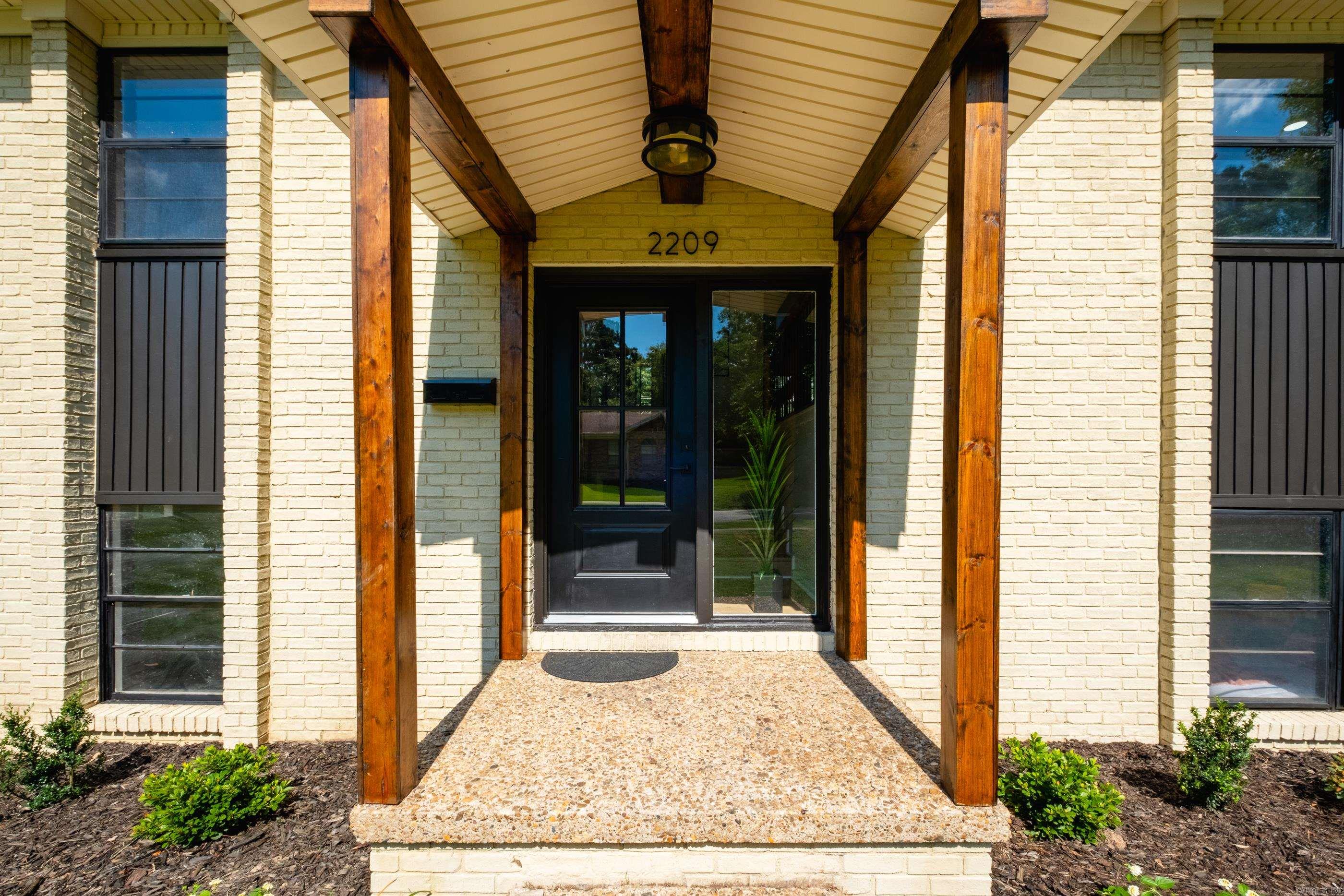 COLONY WEST - Residential