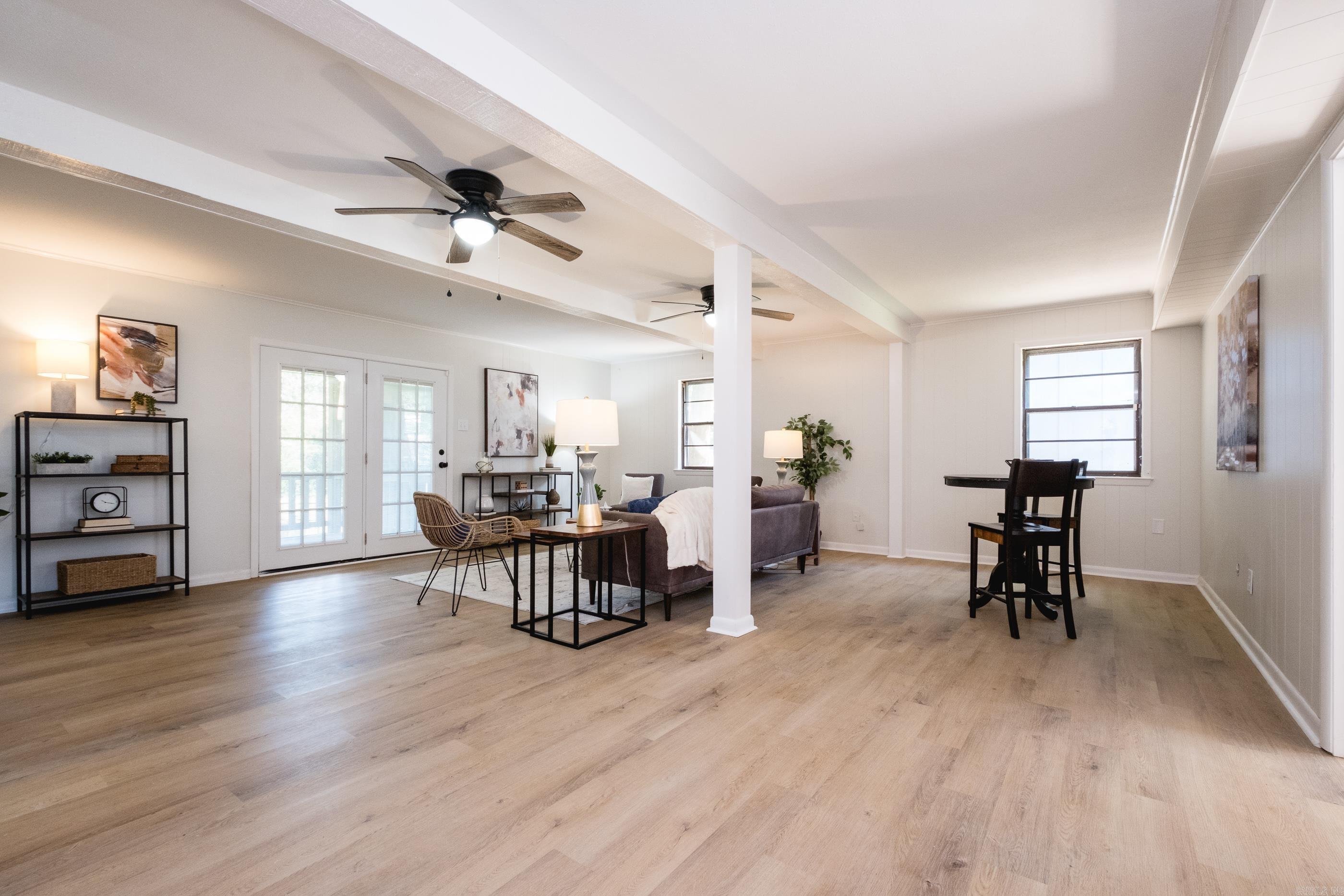 COLONY WEST - Residential