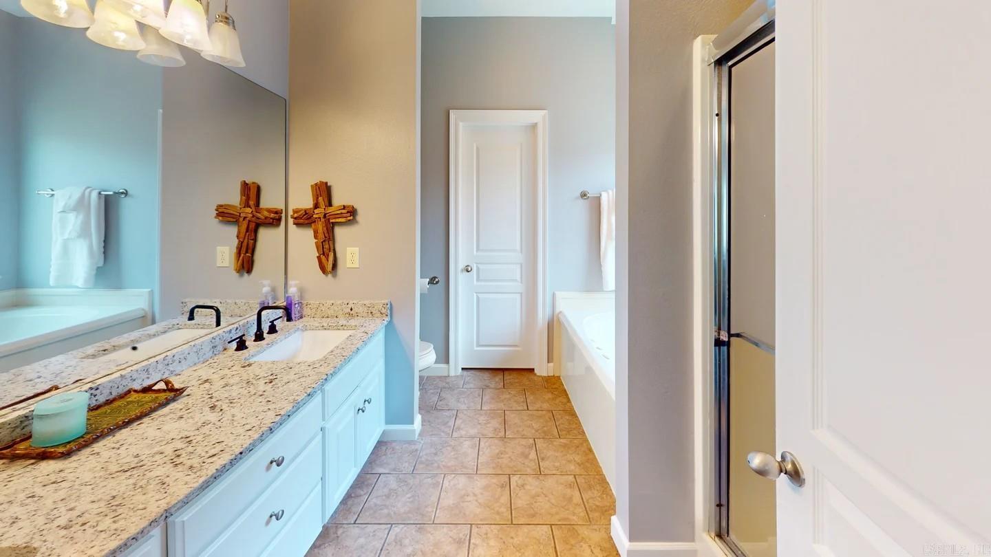 CLUB CREEK - Residential