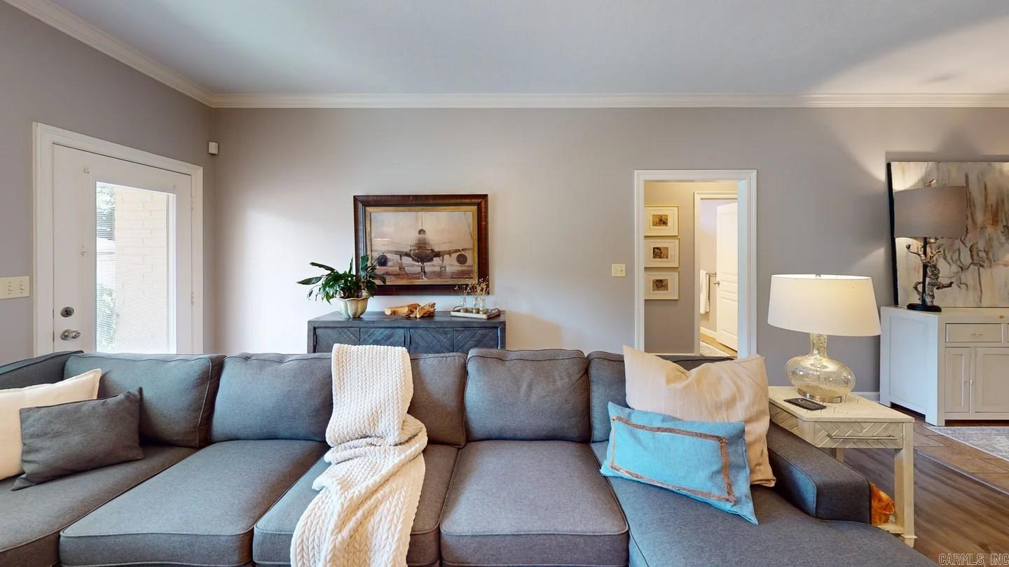 CLUB CREEK - Residential