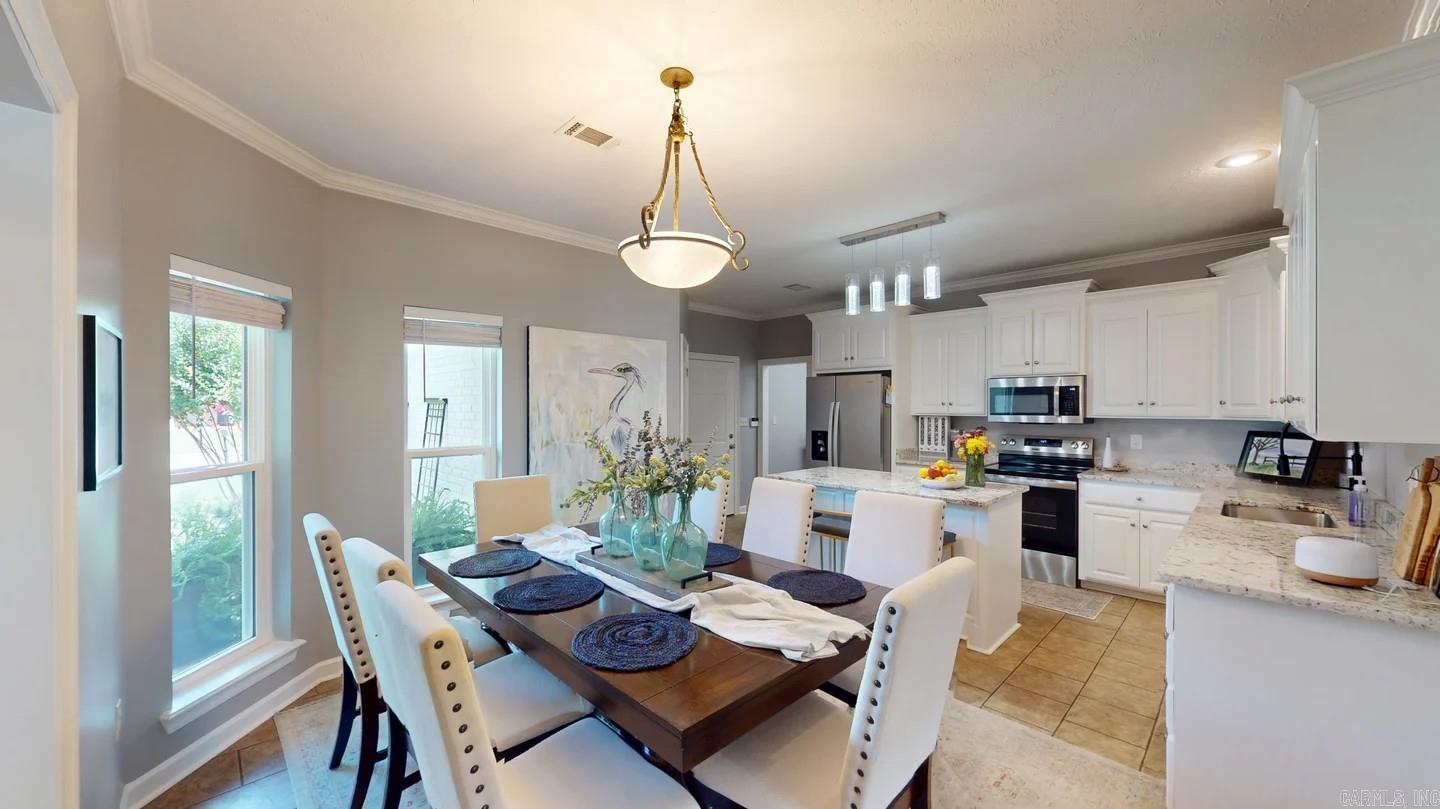 CLUB CREEK - Residential