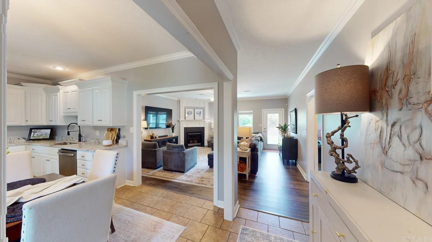 CLUB CREEK - Residential