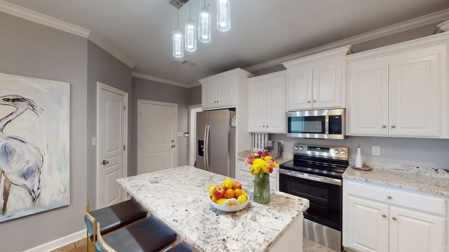 CLUB CREEK - Residential
