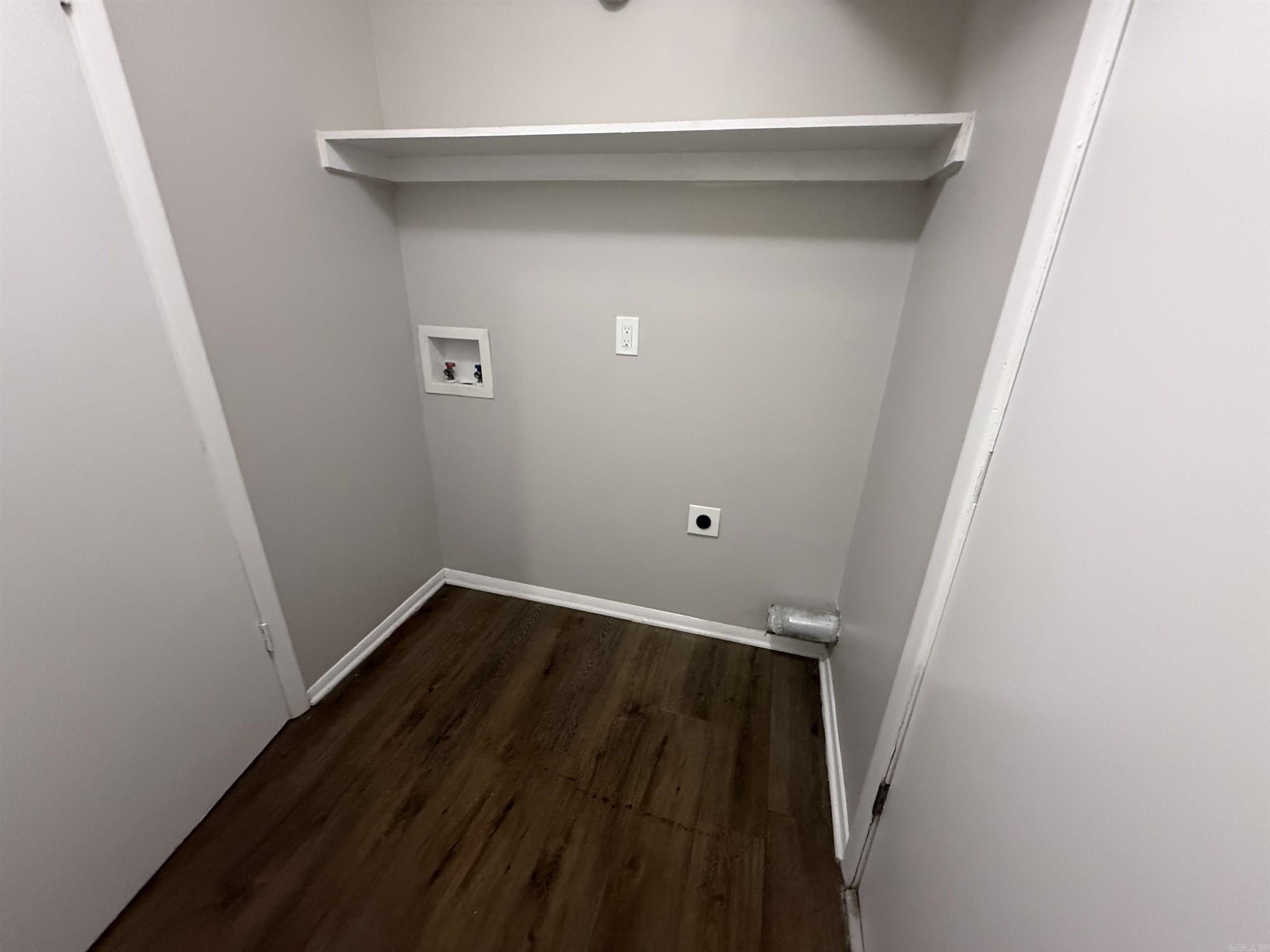 TARA MOUNT - Residential