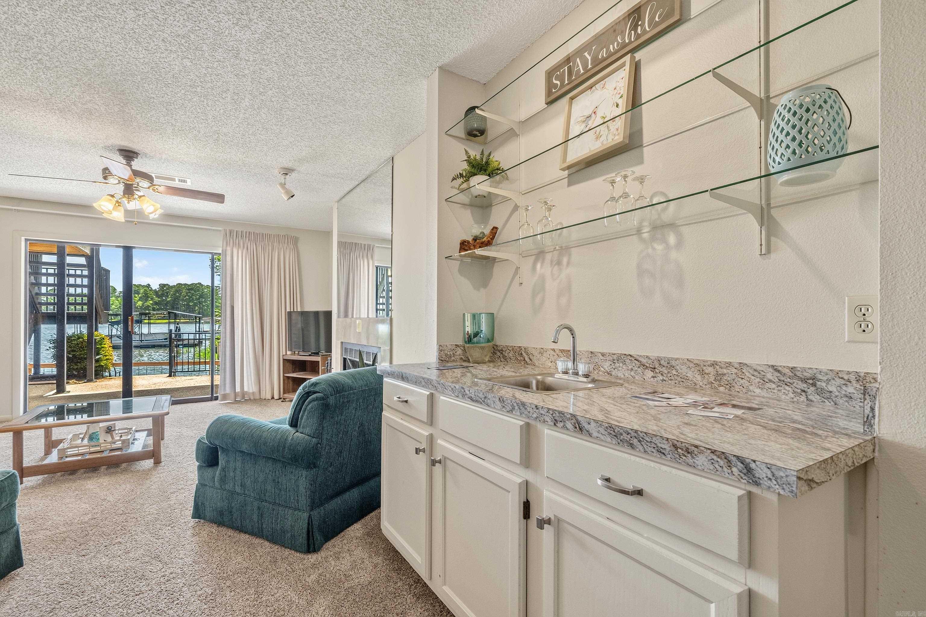 EMERALD ISLE HPR - Residential