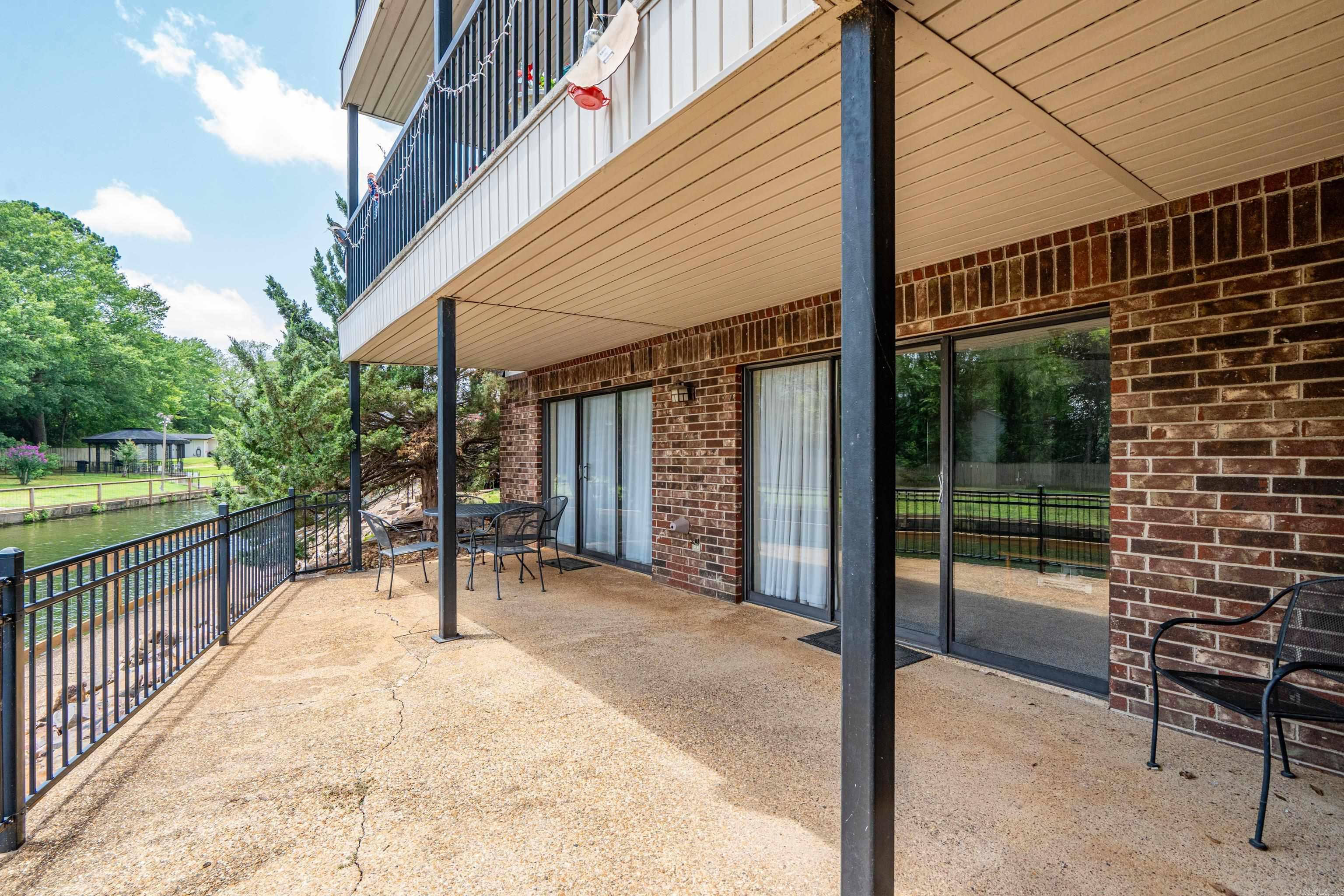 EMERALD ISLE HPR - Residential