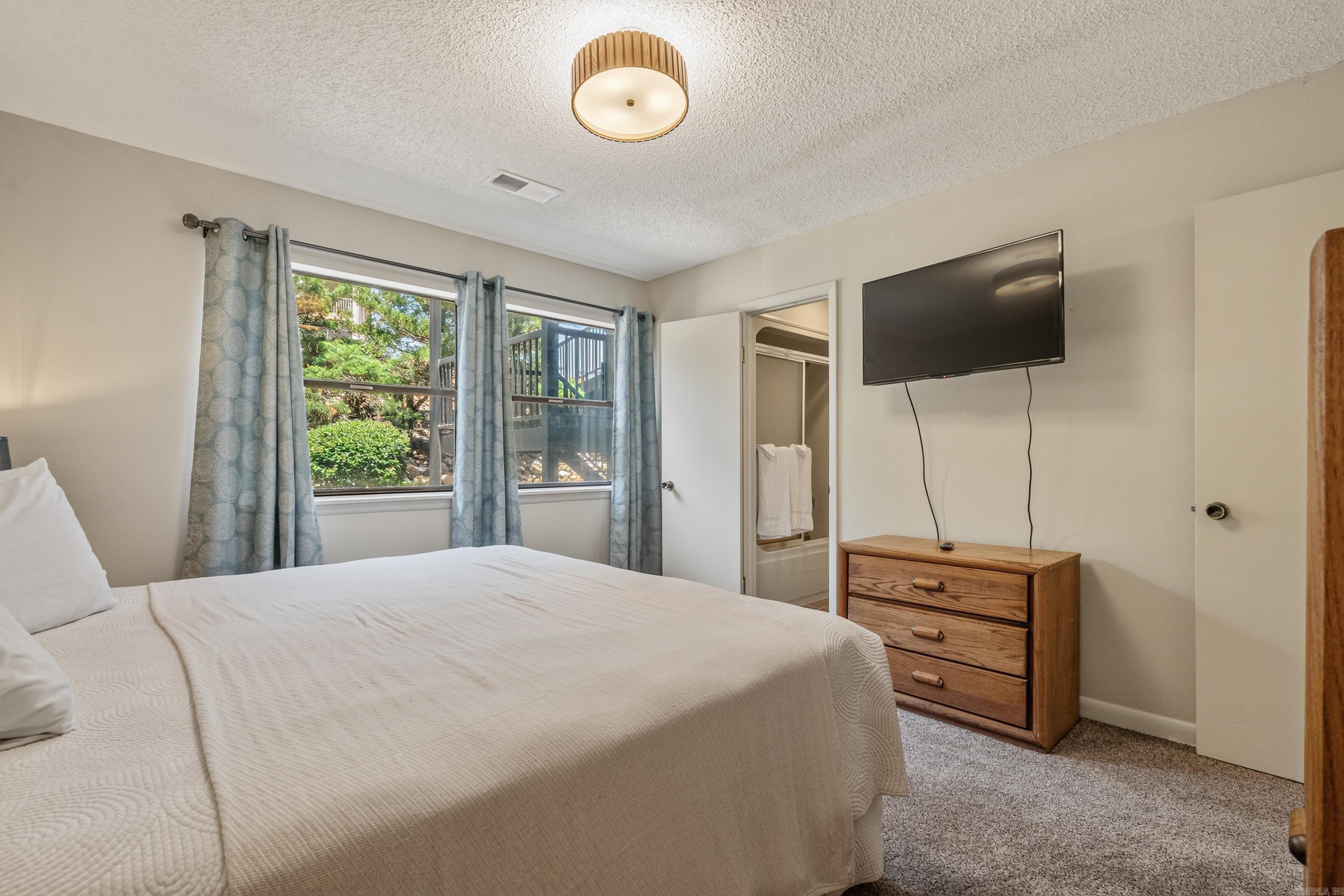 EMERALD ISLE HPR - Residential
