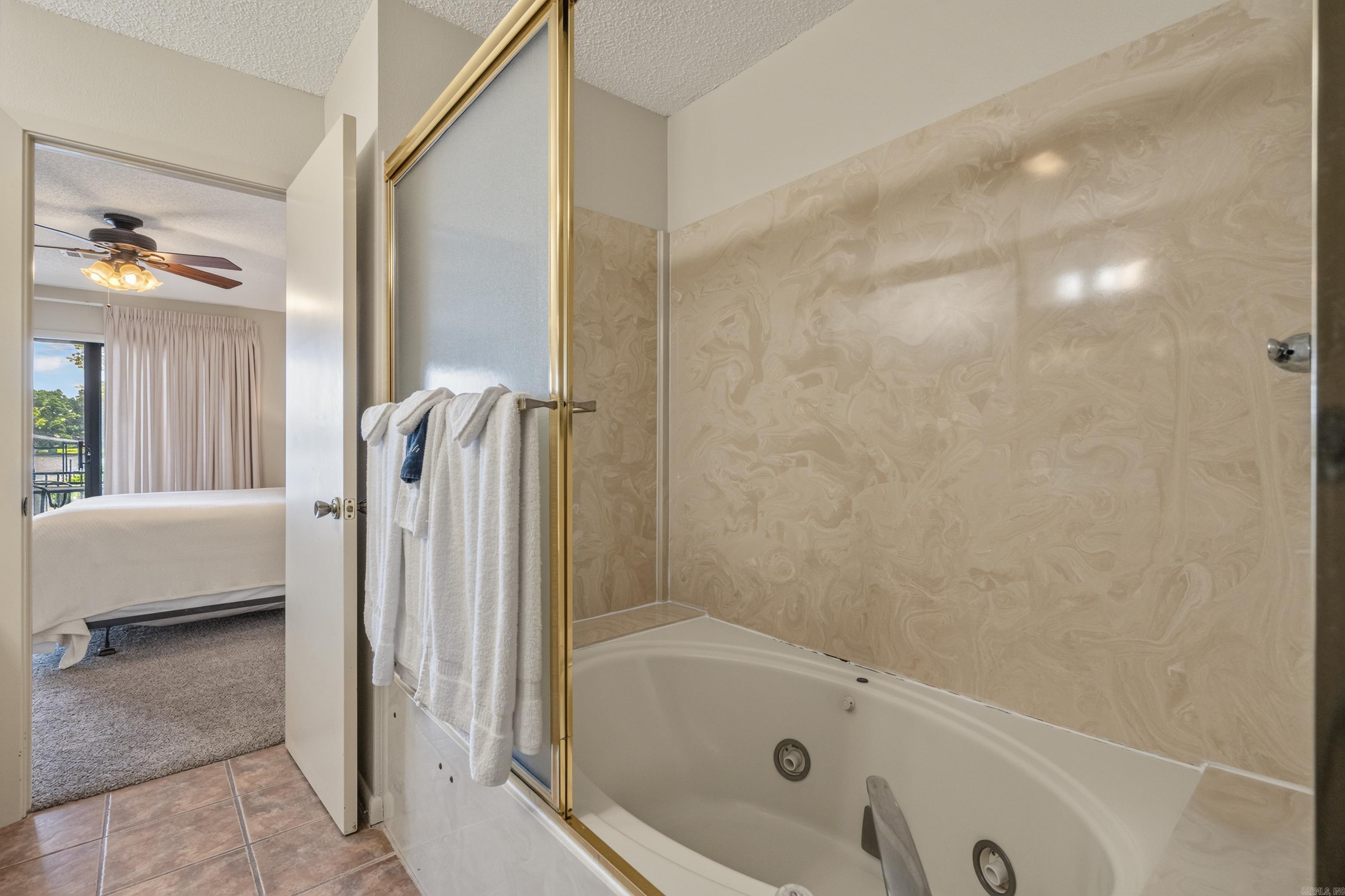 EMERALD ISLE HPR - Residential